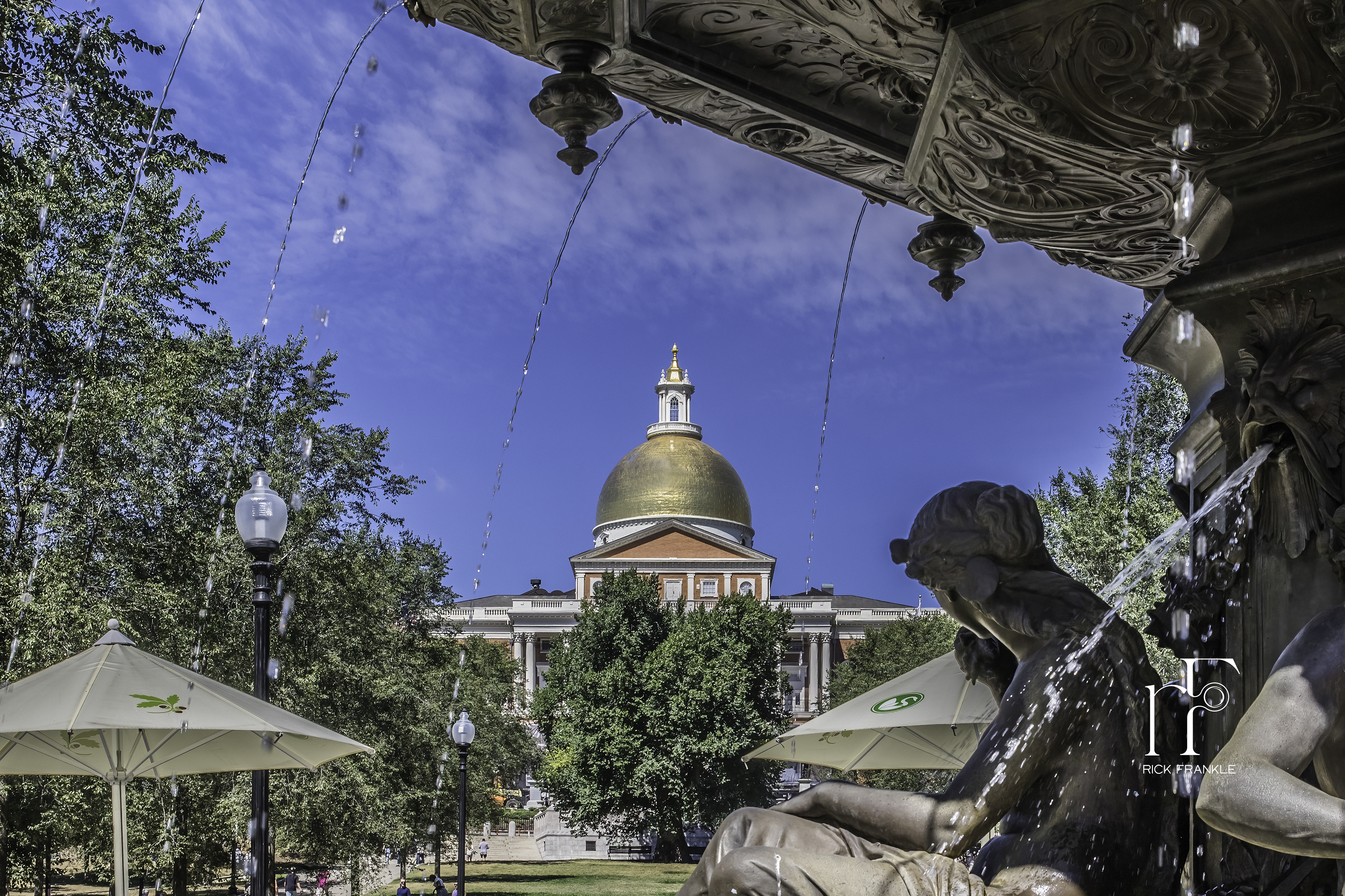 MASSACHUSETTS STATE HOUSE  [BOSTON COMMON]