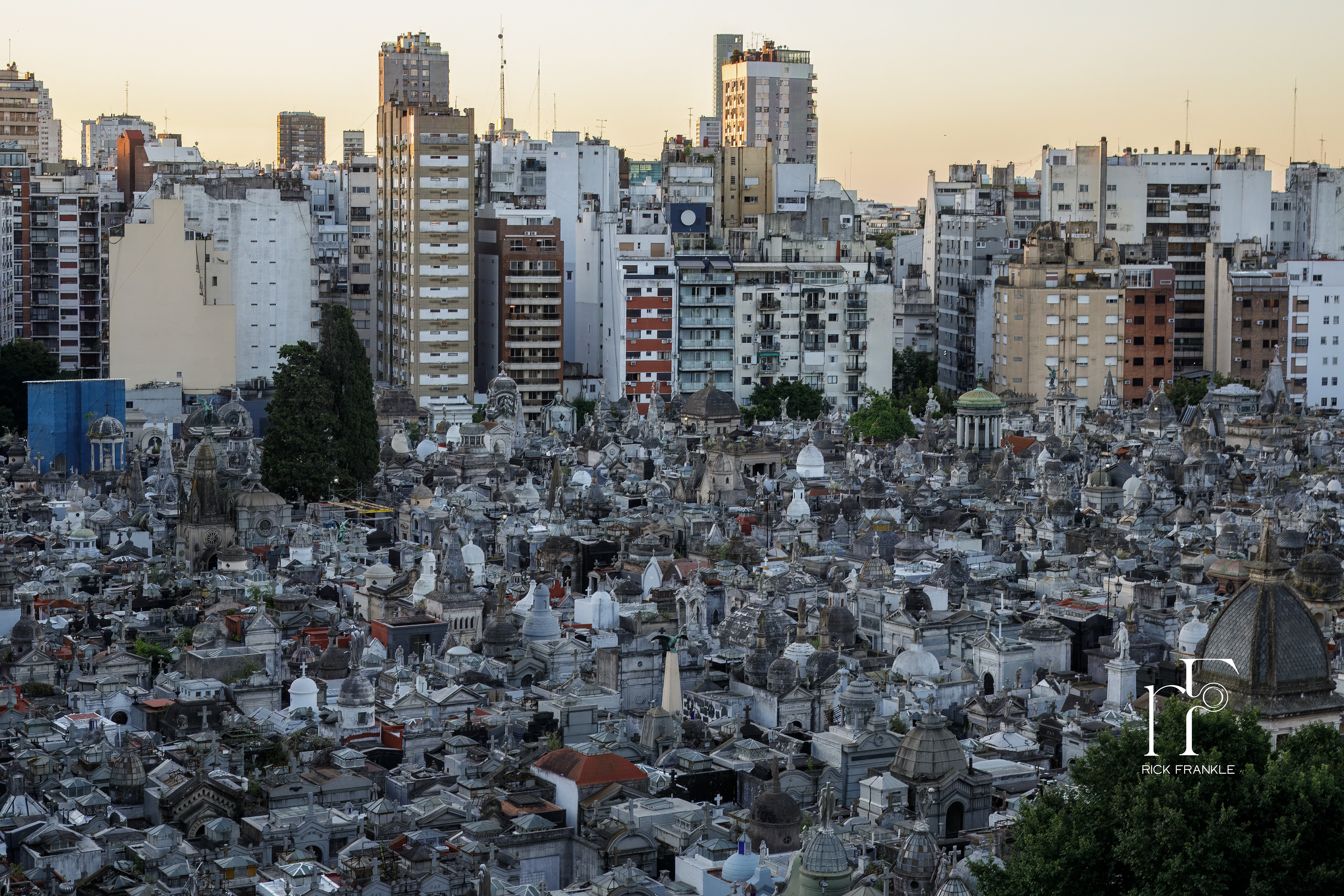 LA RECOLETA CEMETARY