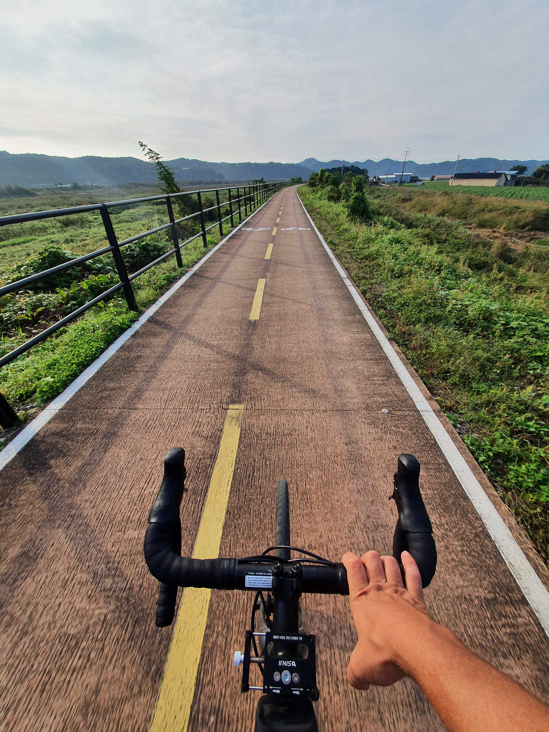 Quiet roads with almost no other cyclists about.