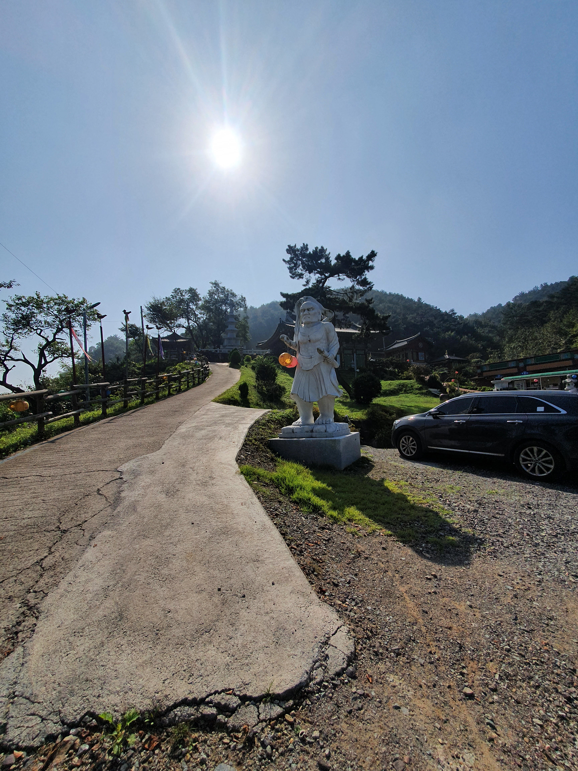 By mid-morning, all the fog had burnt away and the sun was out in full force.