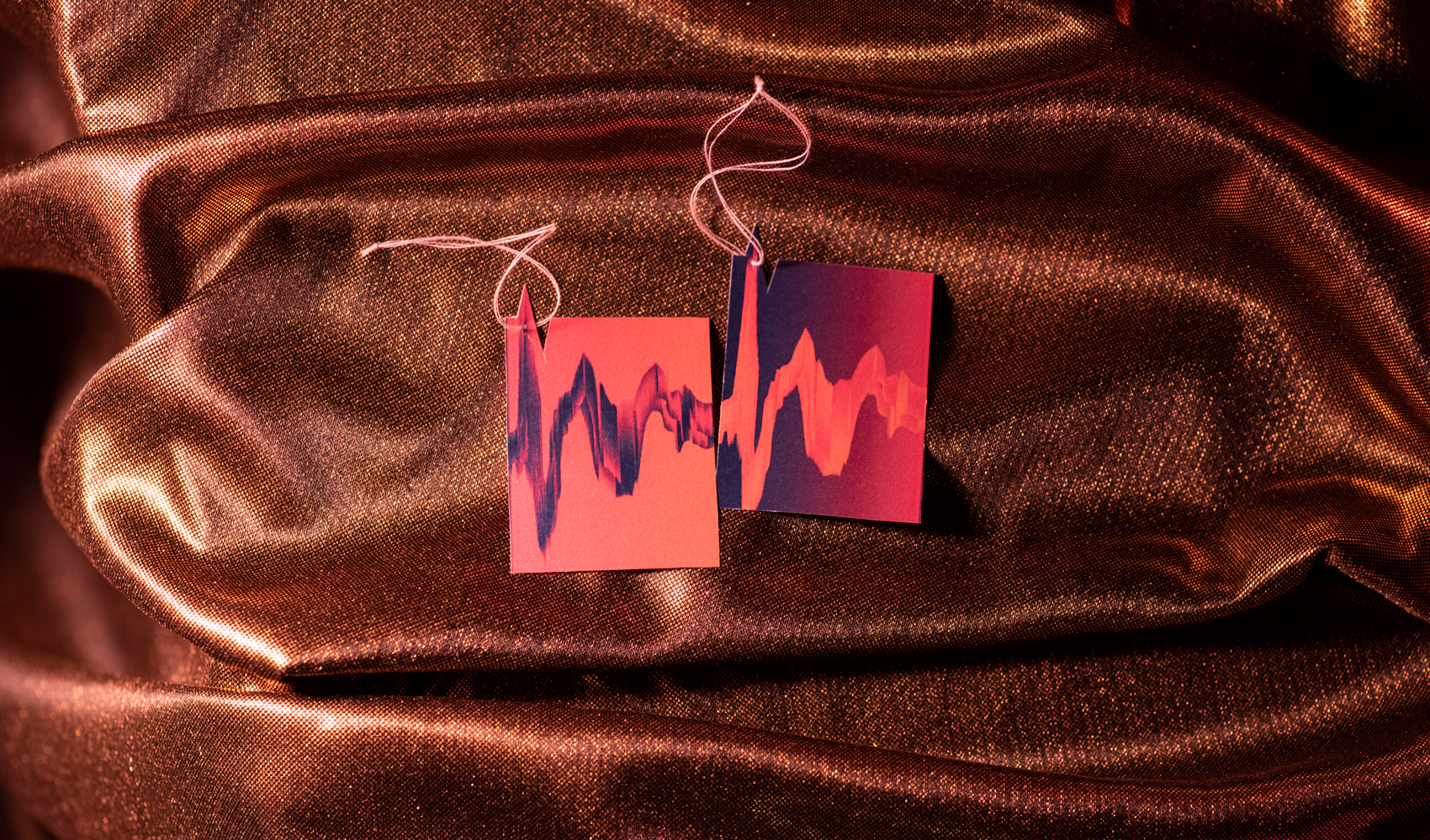 Attached labels of White- & Redwine