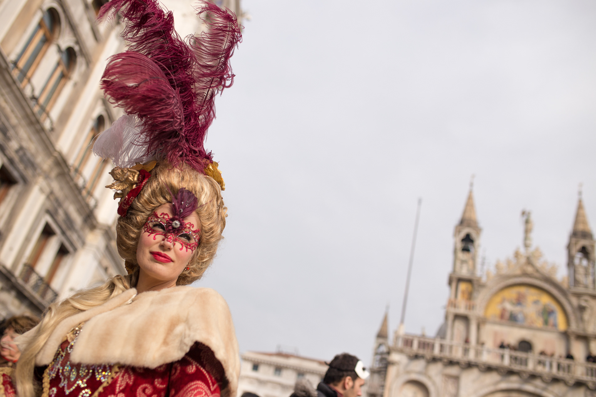 Алей карнавал. Карнавал в Венеции костюмы 2023.