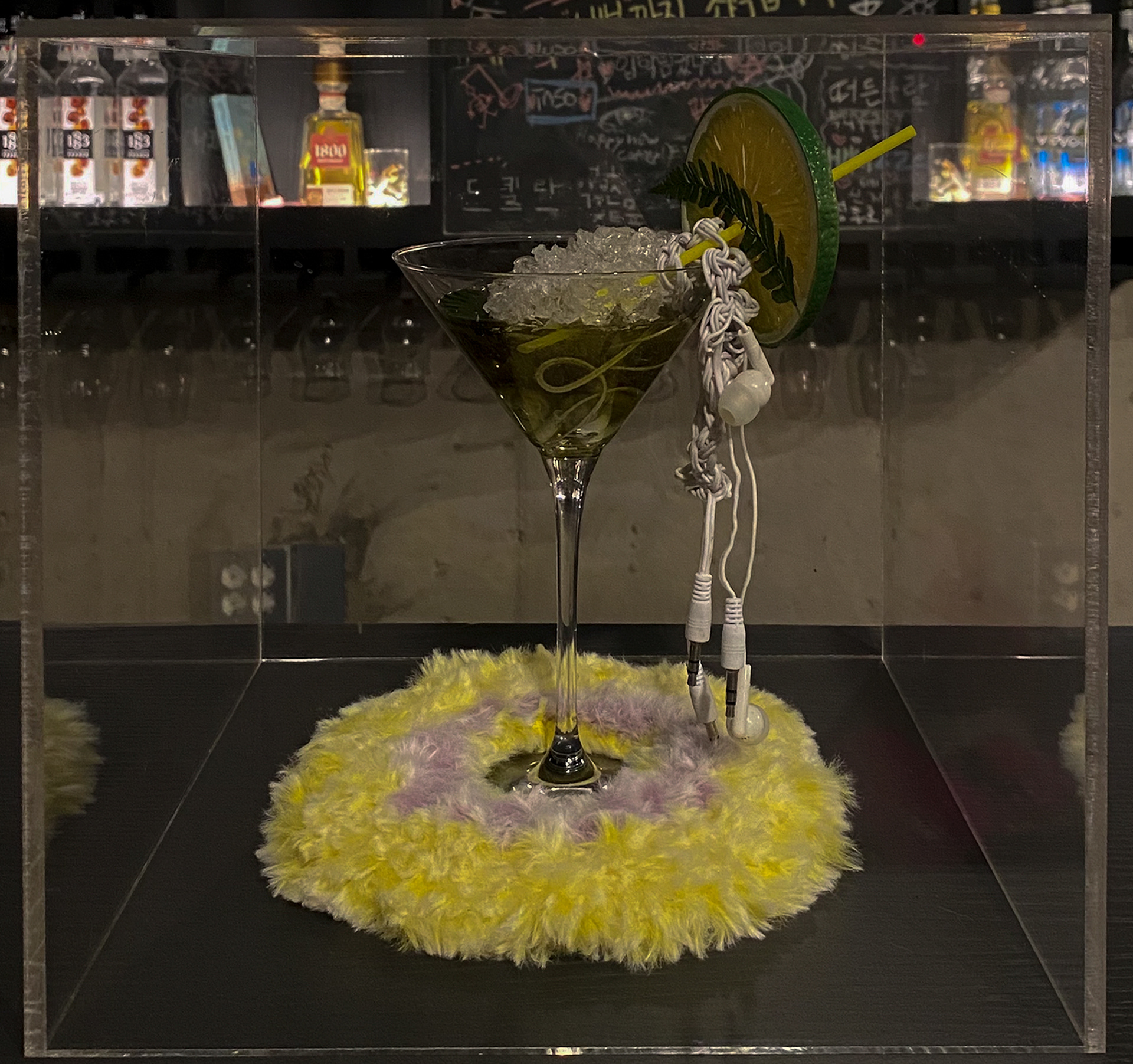 [SIP(2): NIGHT CAB LISTENING TO THE SAME SONG], MIXED MEDIA, SIZE VARIABLE, INSTALLATION, 2021.