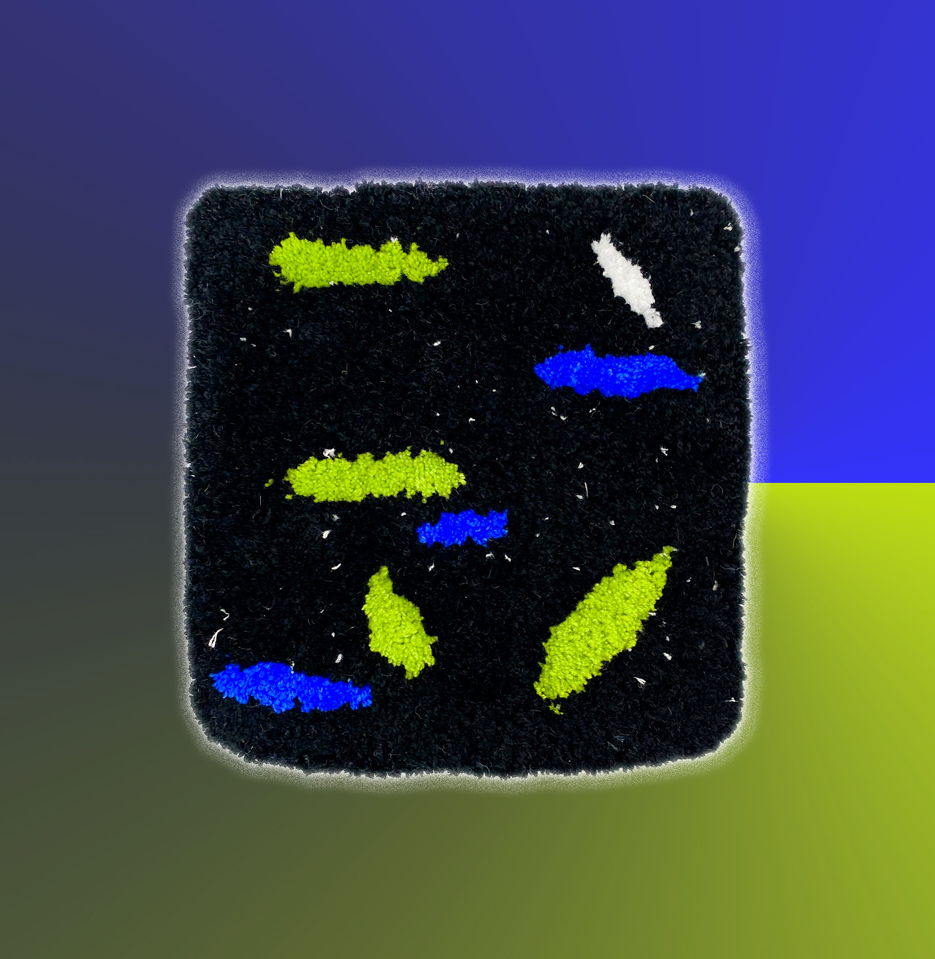 [그 밤 하늘에선 이온음료 맛이 나고 별사탕 가루가 머리 위를 떠다녀(Drinking habit)], wool and nylon, 35*30 (cm), tufting, 2021