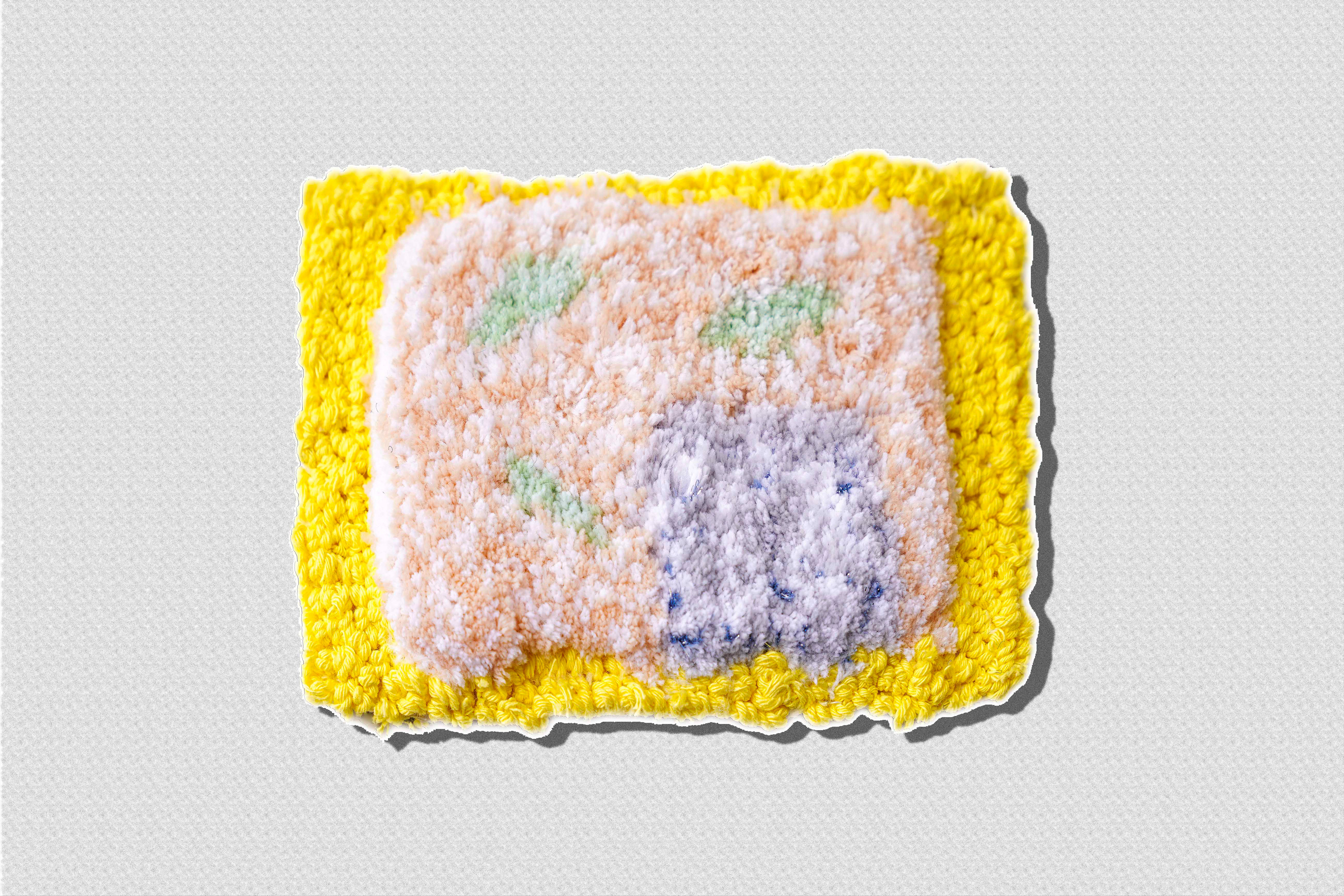 [너와 함께 있는 옥탑방은 UFO 관측소처럼(Buttery)], cotton, wool, nylon, metalic yarn and polyester, 25*40 (cm), tufting, 2021