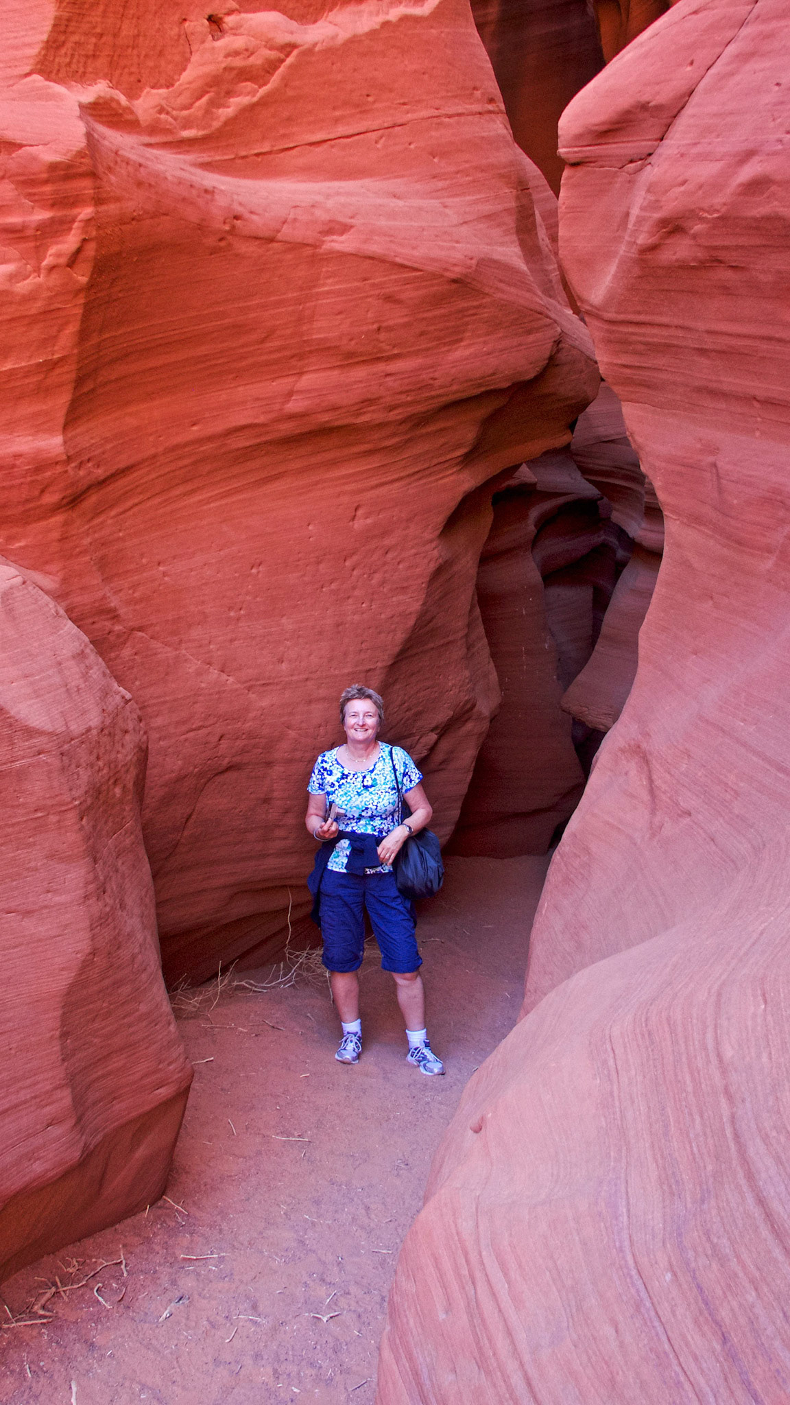 Jenny at the entrance to Upper Antelope Canyon.