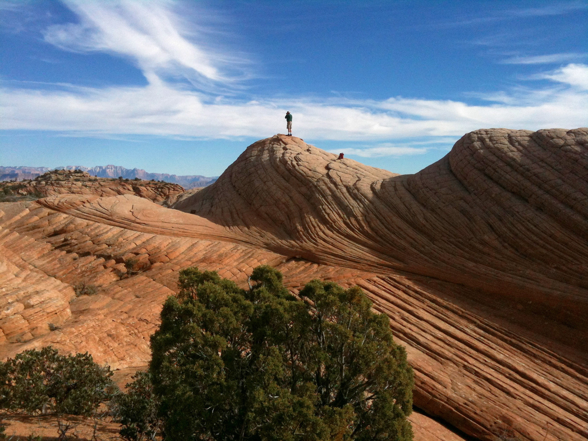 Richard climbed the left-hand hump...