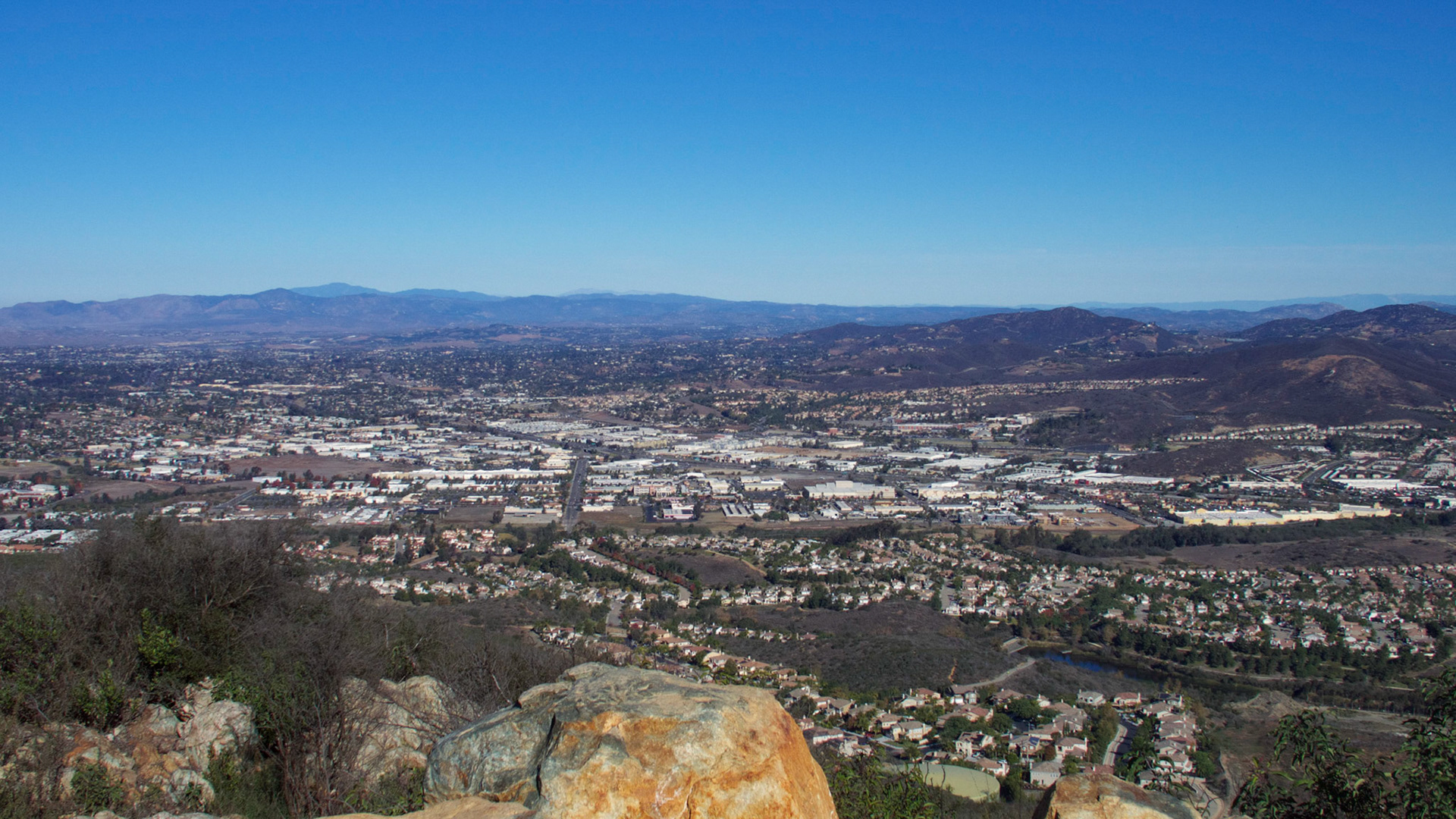 View from Double Peak Park, San Marcos, California. Looking north over San Marcos and Vista to the Cleveland National Forest beyond.