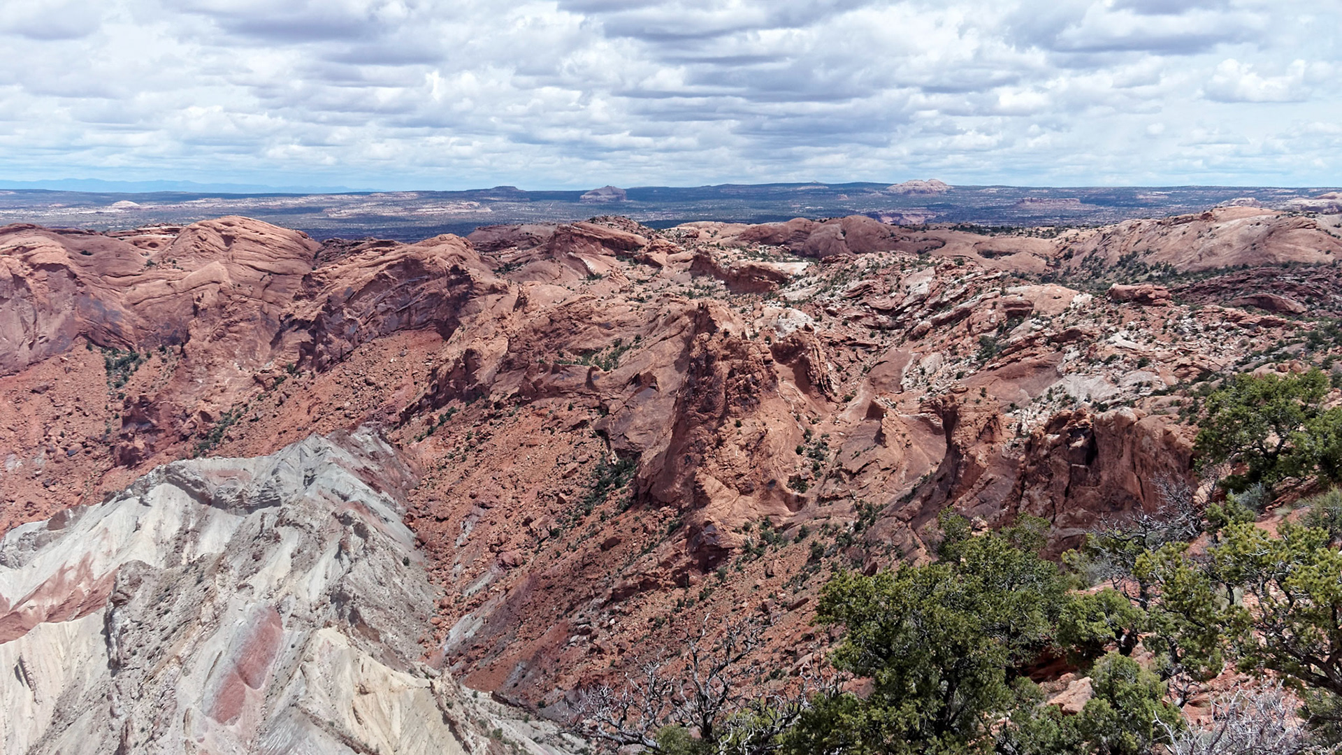 View from the south side of the trail across the Upheaval Dome, Island in the Sky, Canyonlands.