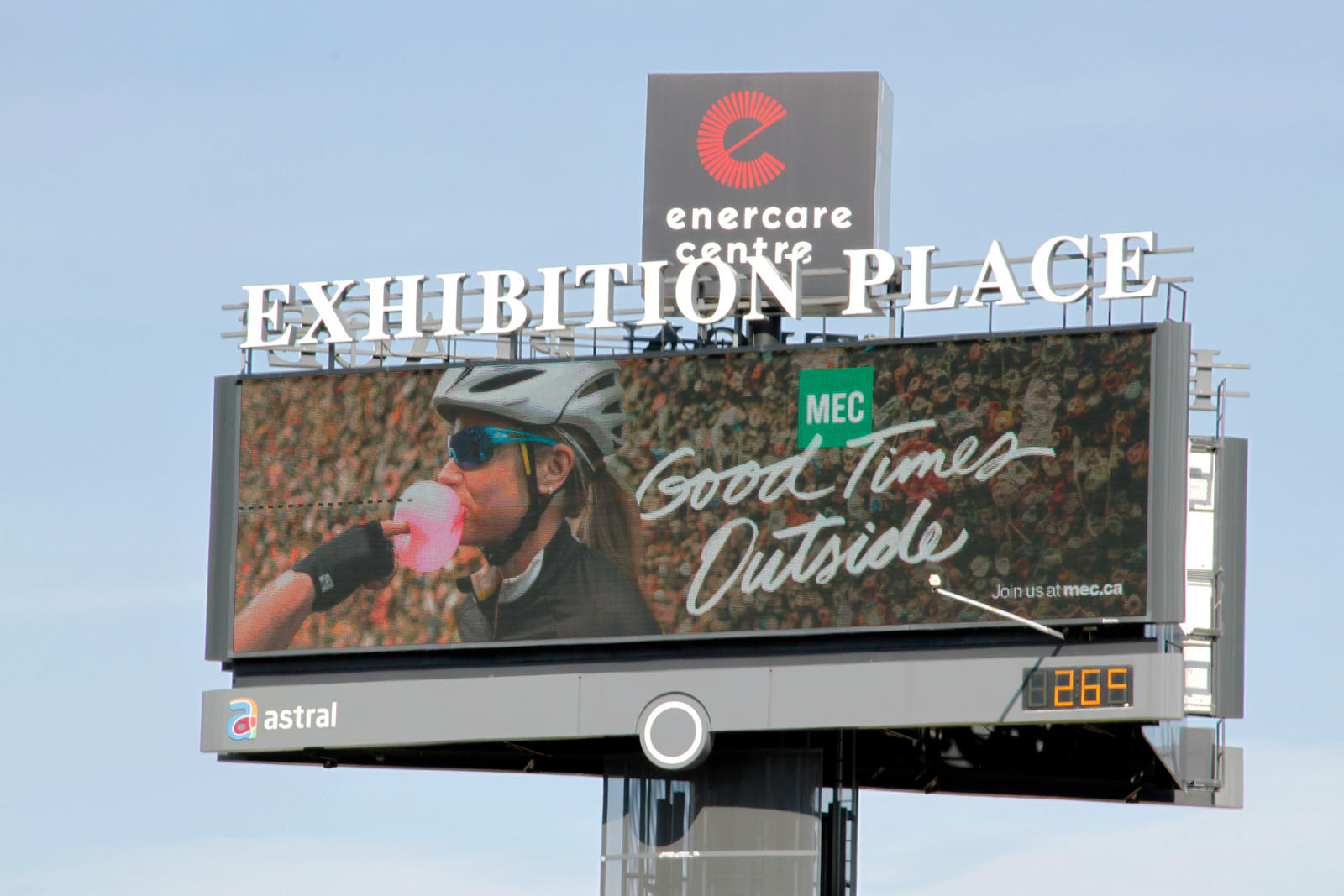 Good Times Outside campaign, billboard ad