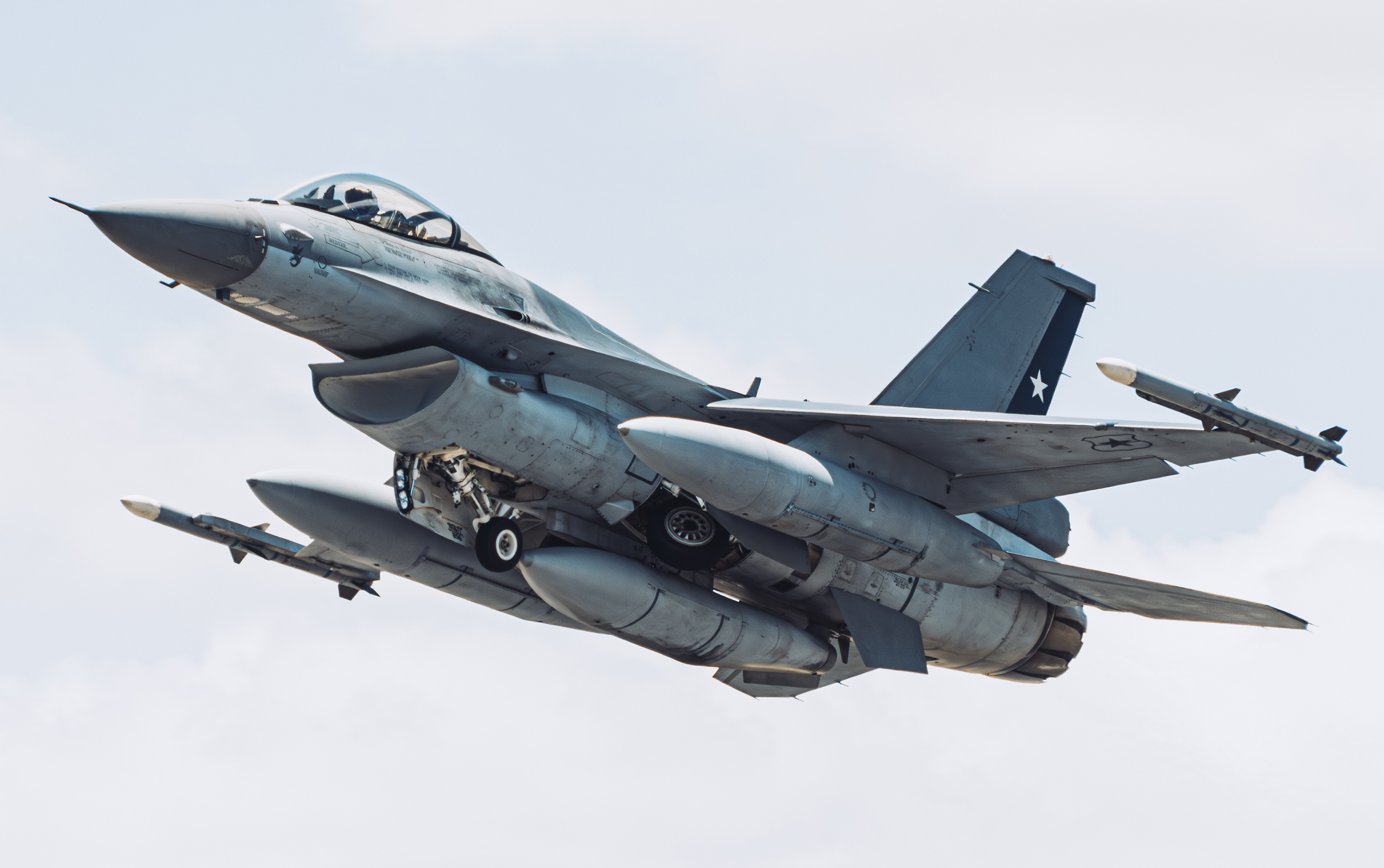 F-16 FACH (CRUZEX 2024)