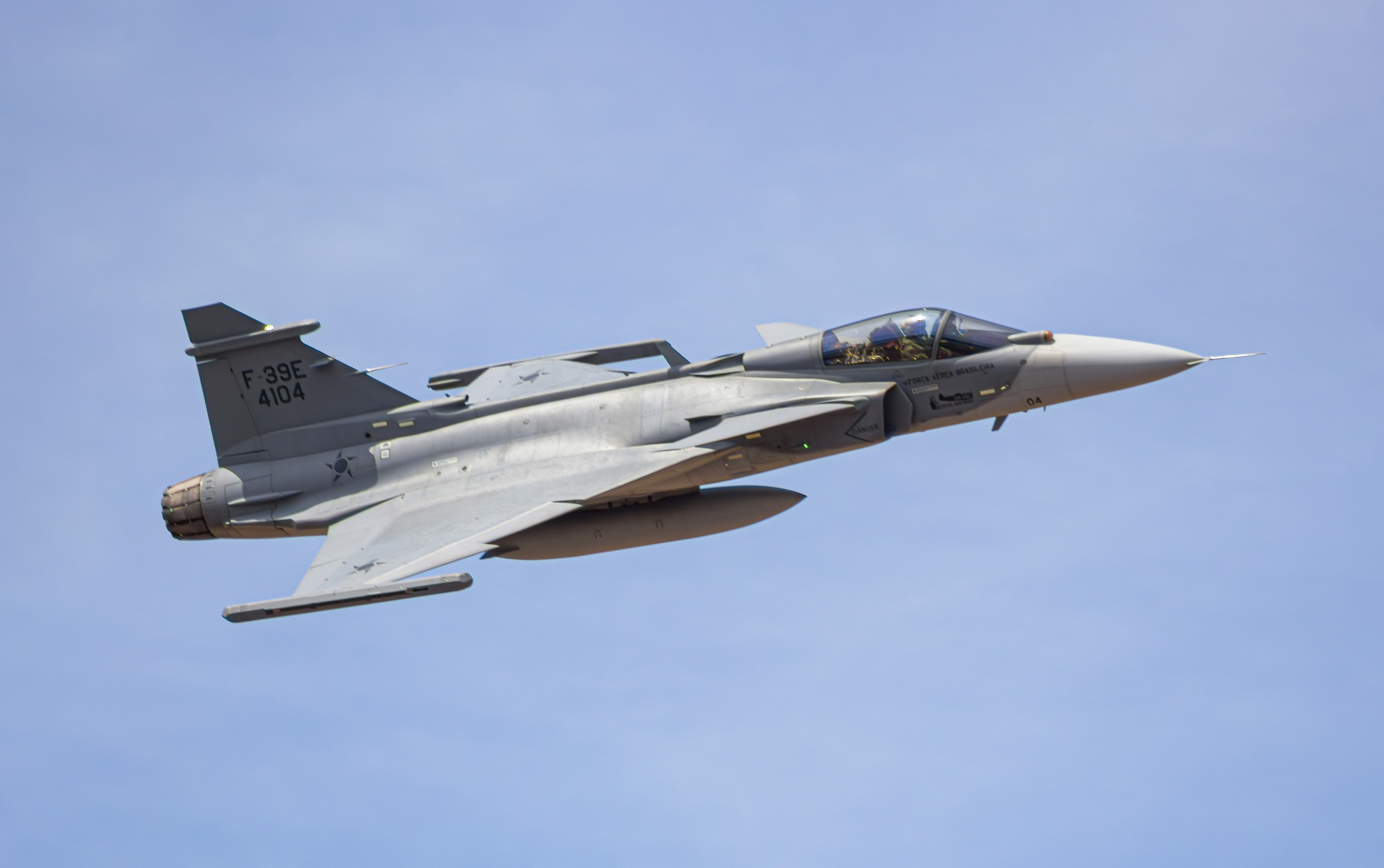 SAAB F39E GRIPEN 4104 - FORÇA AÉREA BRASILEIRA (PAMA SP)