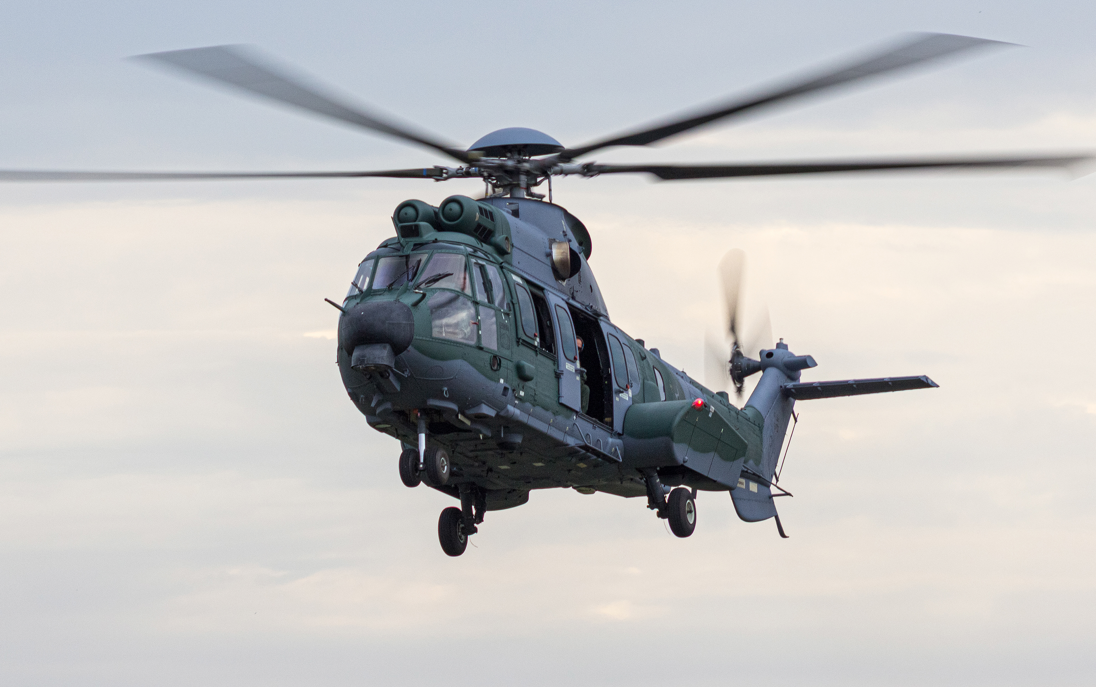 AIRBUS H-36 CARACAL FAB 8513 - FORÇA AÉREA BRASILEIRA (PAMA SP 2025)