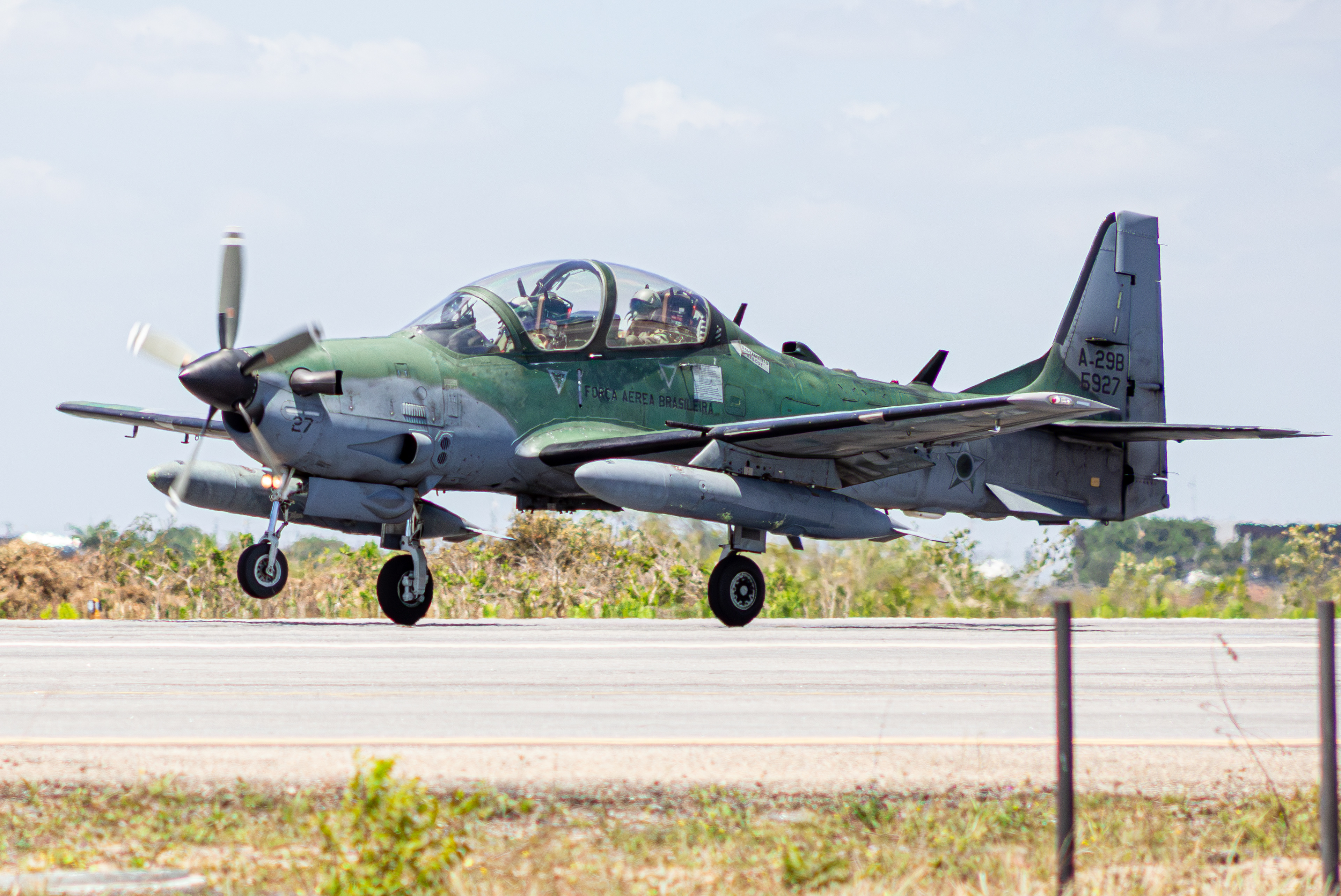 EMBRAER A-29B SUPER TUCANO FAB5927 - FORÇA AÉREA BRASILEIRA (CRUZEX 2024)