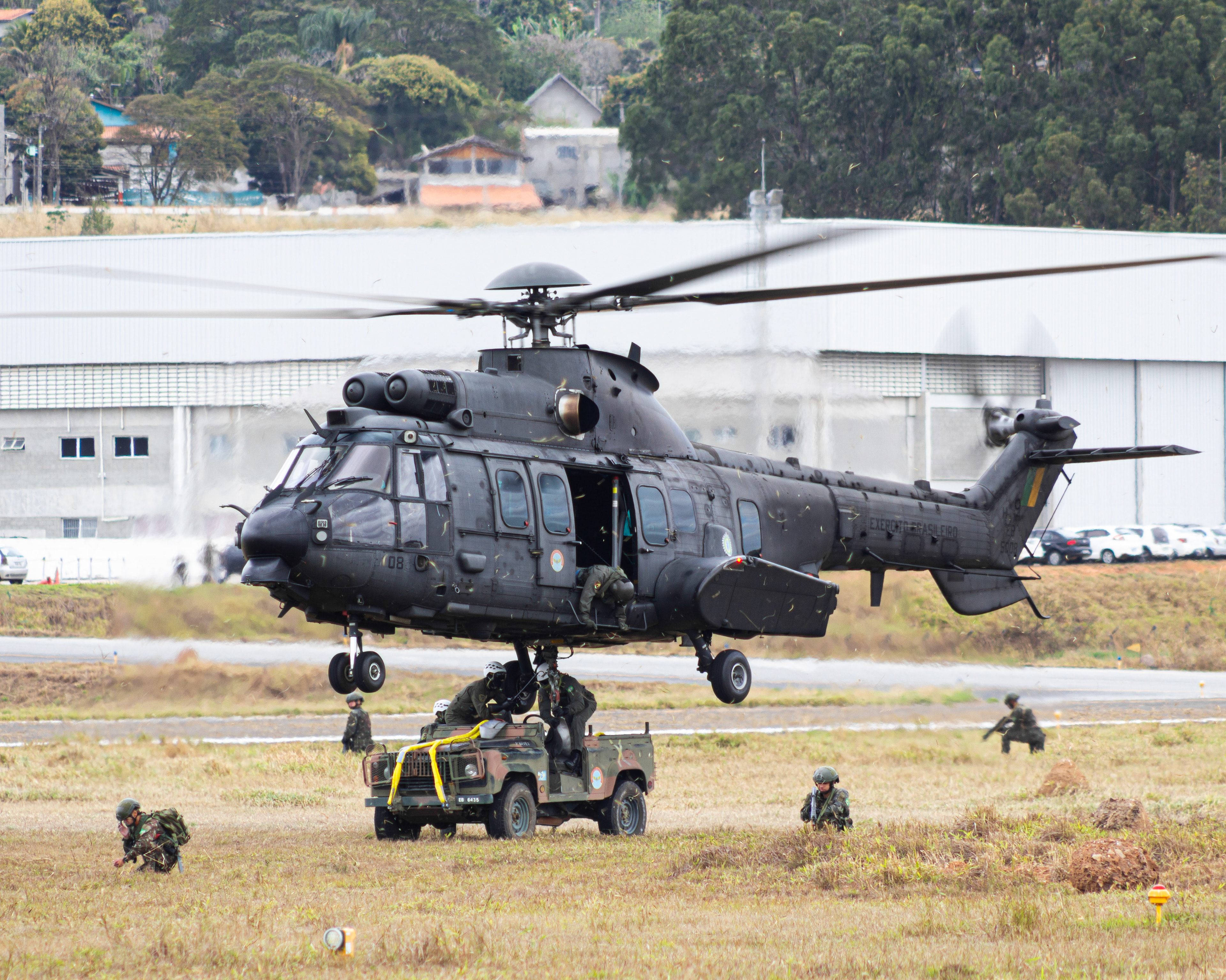 HM-4 JAGUAR EB5008 - CAVEX (SÁBADO AÉREO 2025)