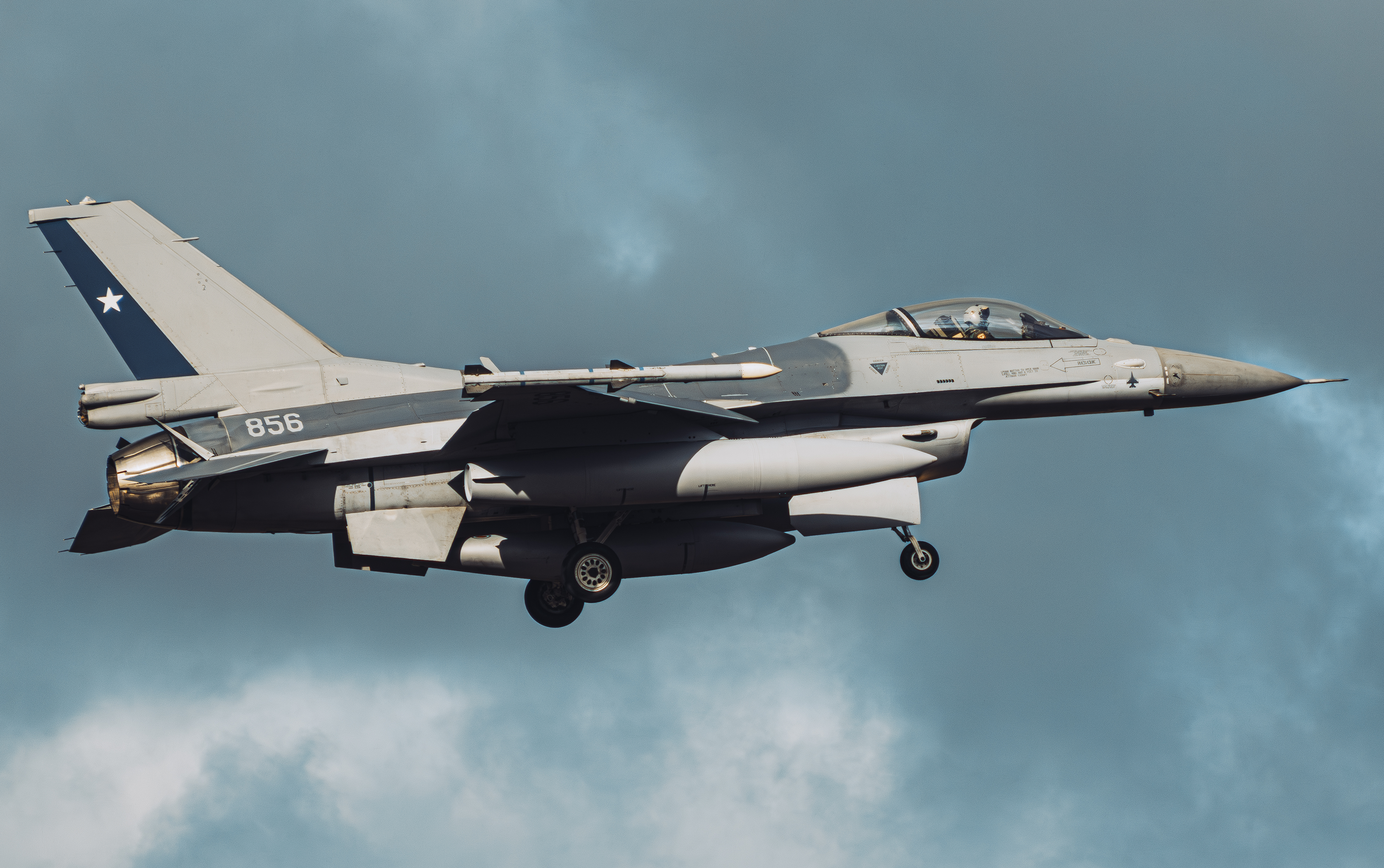 LOCKHEED MARTIN F-16C BLOCK 50 FACH 856 - FORÇA AÉREA CHILENA (CRUZEX 2024 - CHEGADA) 