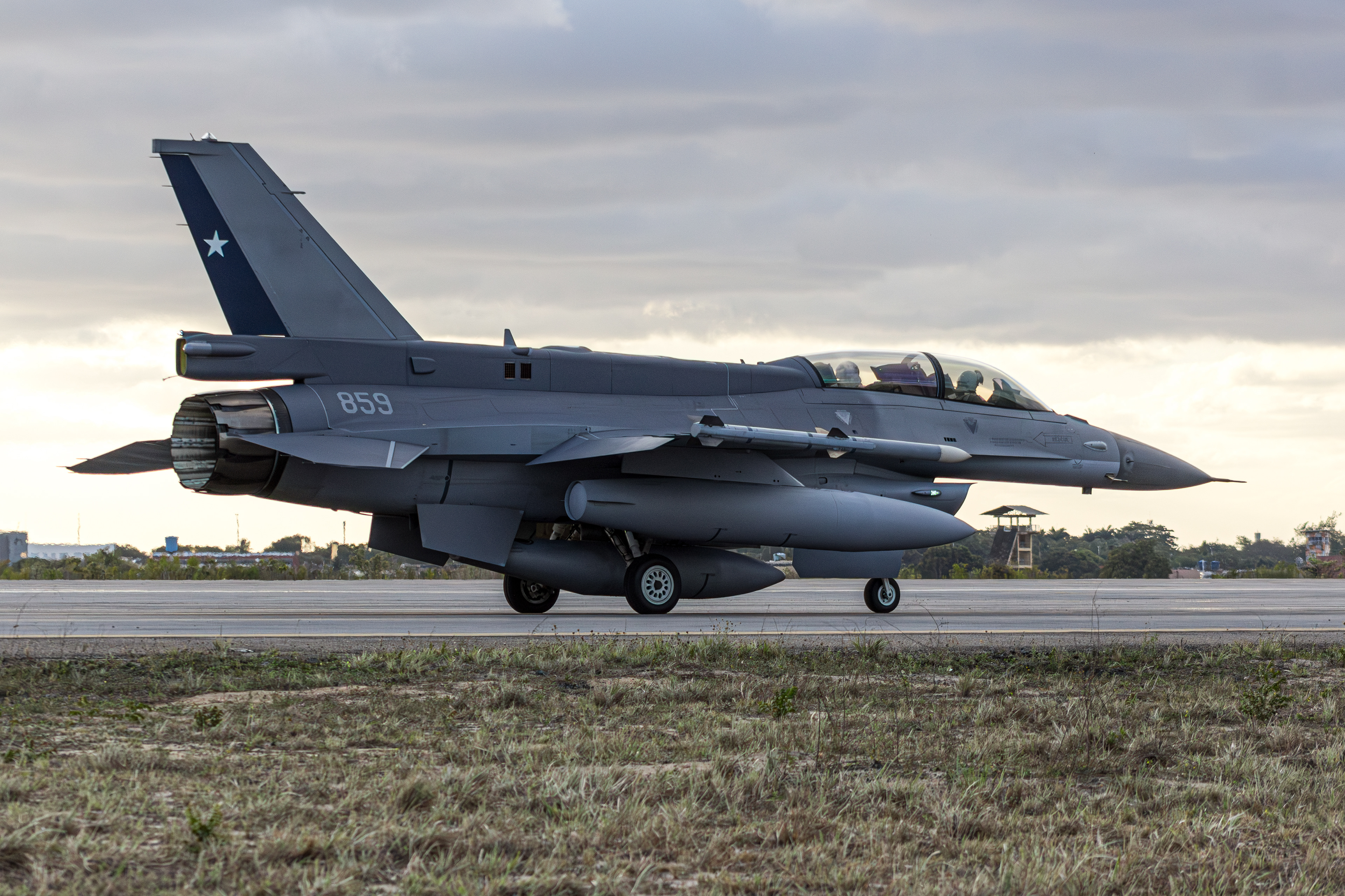 LOCKHEED MARTIN F-16D BLOCK 50 FACH 859 - FORÇA AÉREA CHILENA (CRUZEX 2024) 