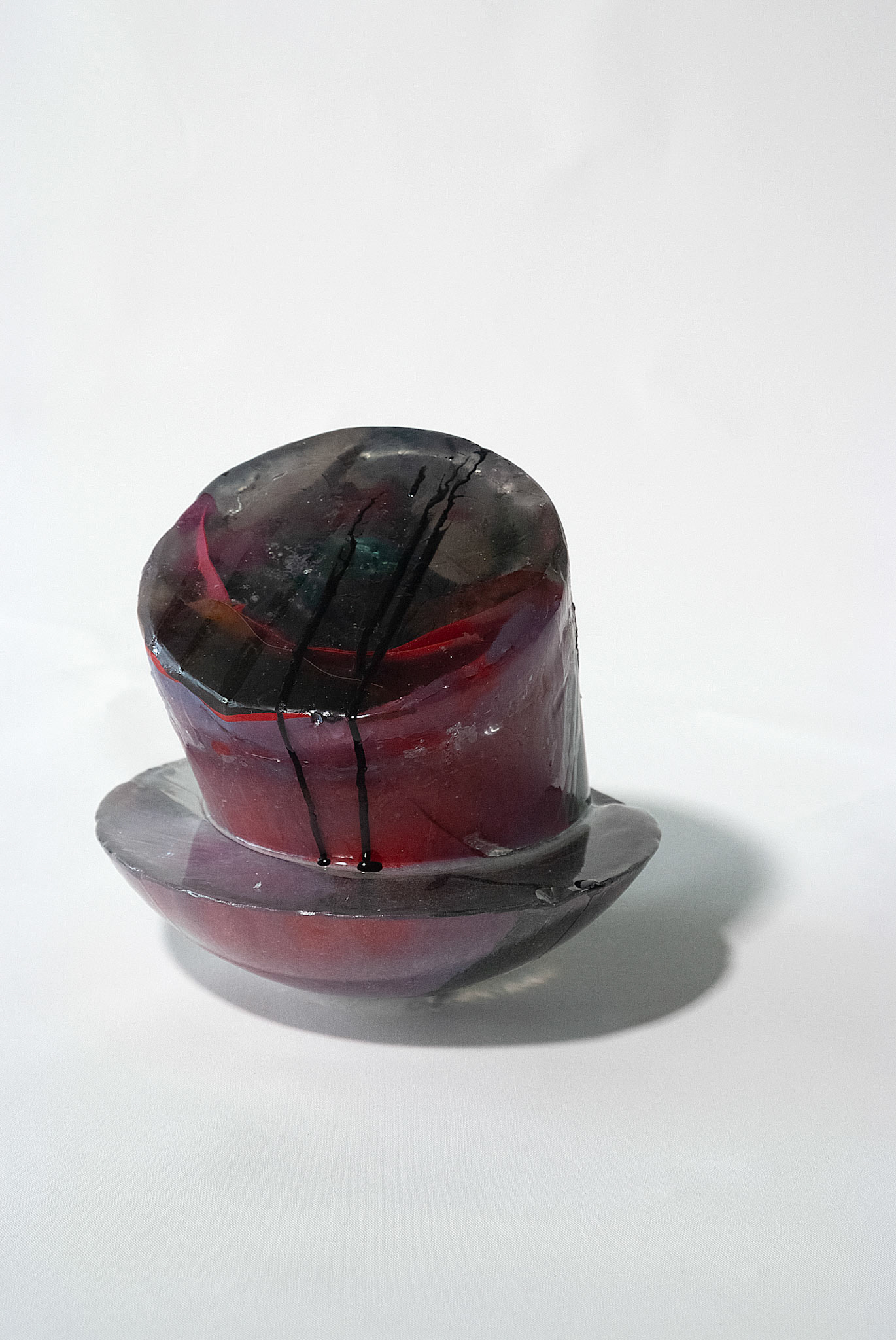 2511003 The Weight of Contextlessness(B), 2025, Synthetic Resin(Epoxy), Residues of Canvas Works, ca. 25(h.) x 25(w.) x 25(d.)cm