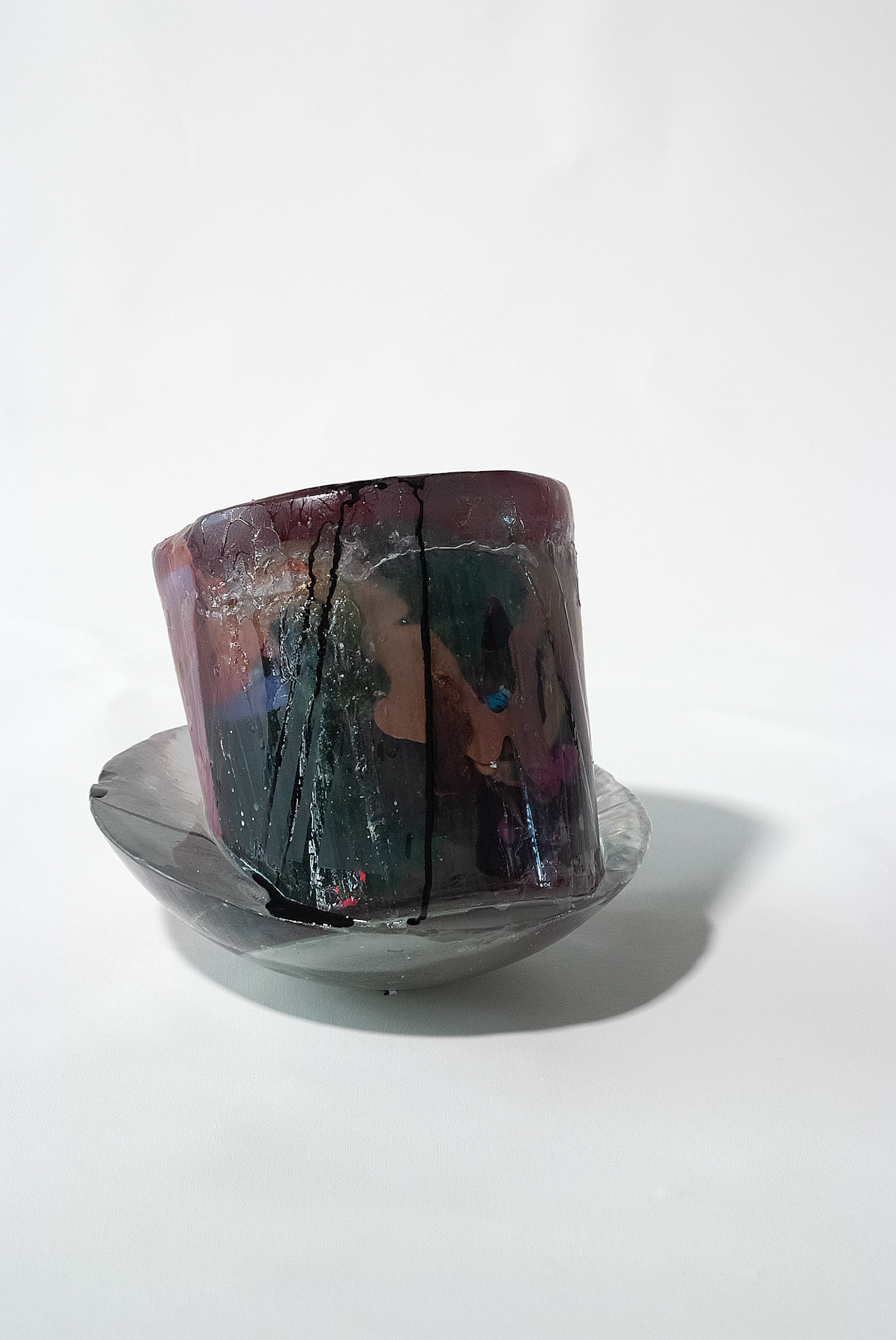 2511003 The Weight of Contextlessness(B), 2025, Synthetic Resin(Epoxy), Residues of Canvas Works, ca. 25(h.) x 25(w.) x 25(d.)cm