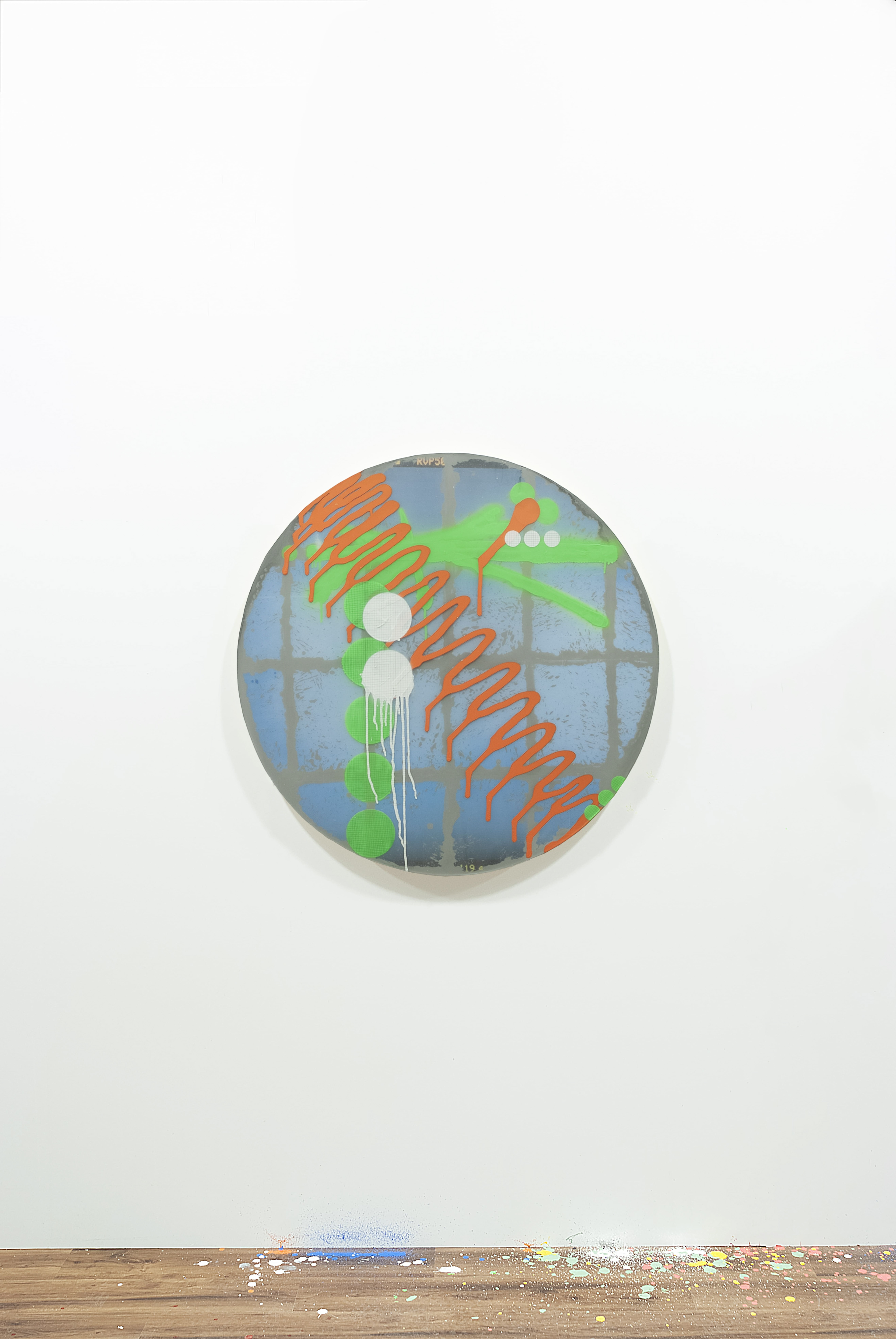 2303005 Case 0(zero), 2023, Pencil, Acrylic, Epoxy Resin, Pigment Printed Papers on Canvas, Dia. 104cm