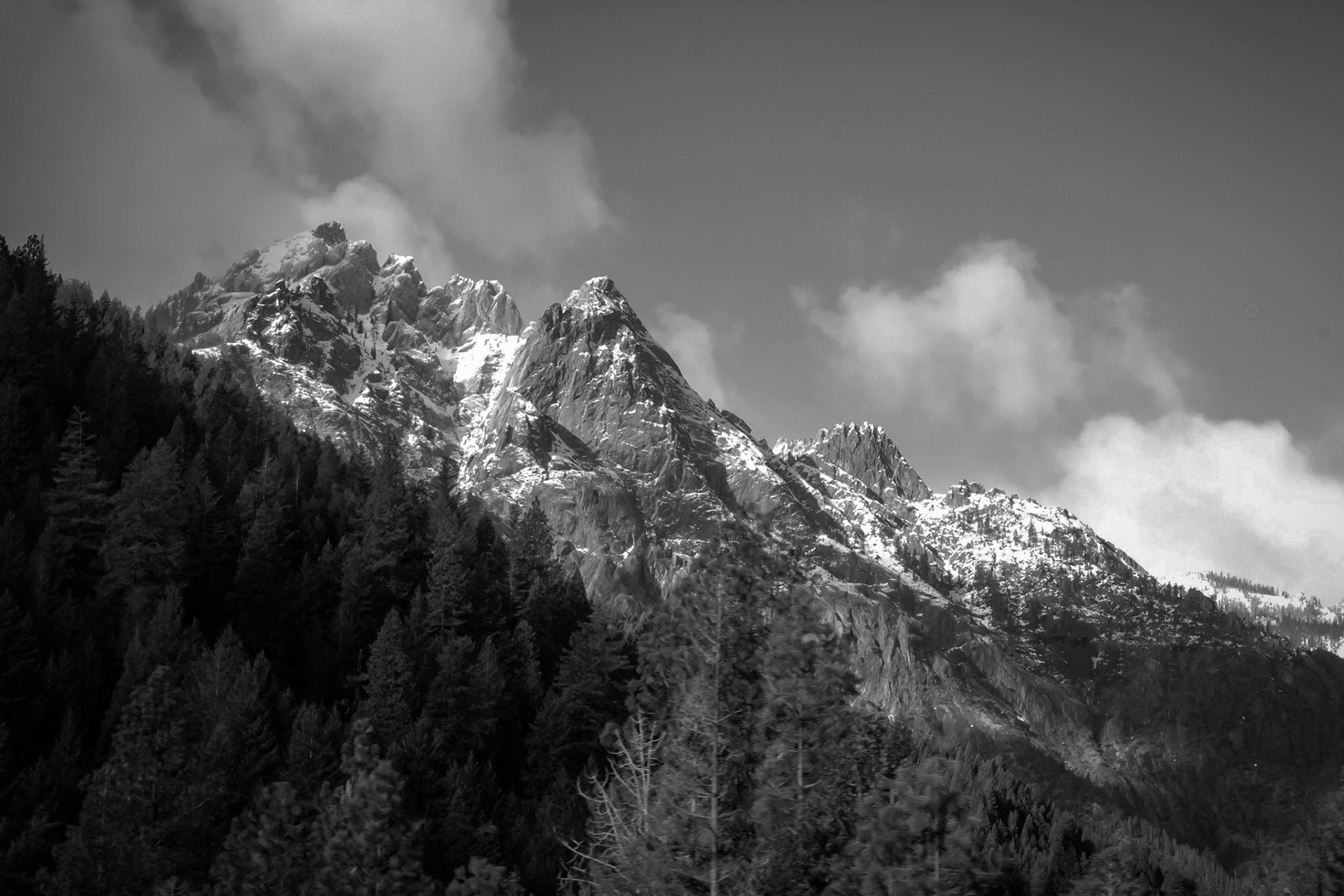 Castle Crags from I-5N B&W