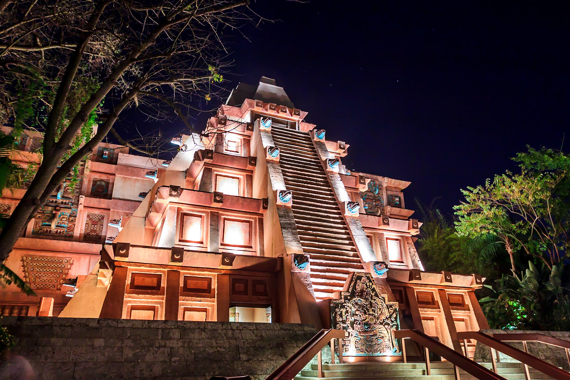 Epcot, http://www.fb.com/GeekFoto