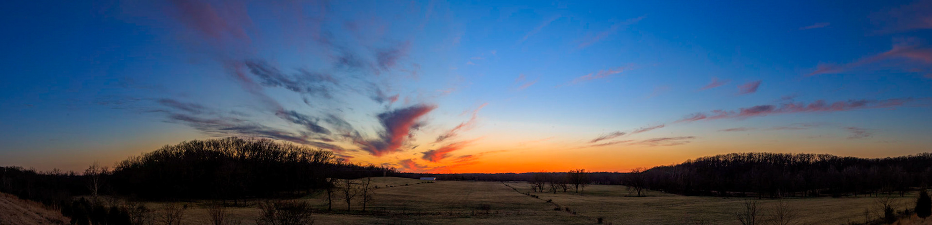 Sundet At Neosho, Newton County, Missouri