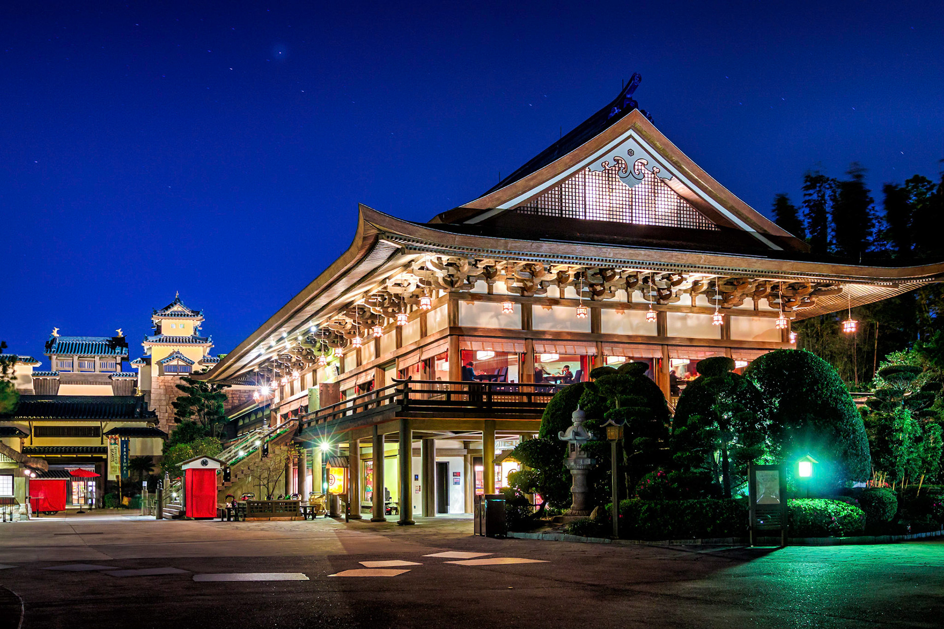 Epcot, http://www.fb.com/GeekFoto