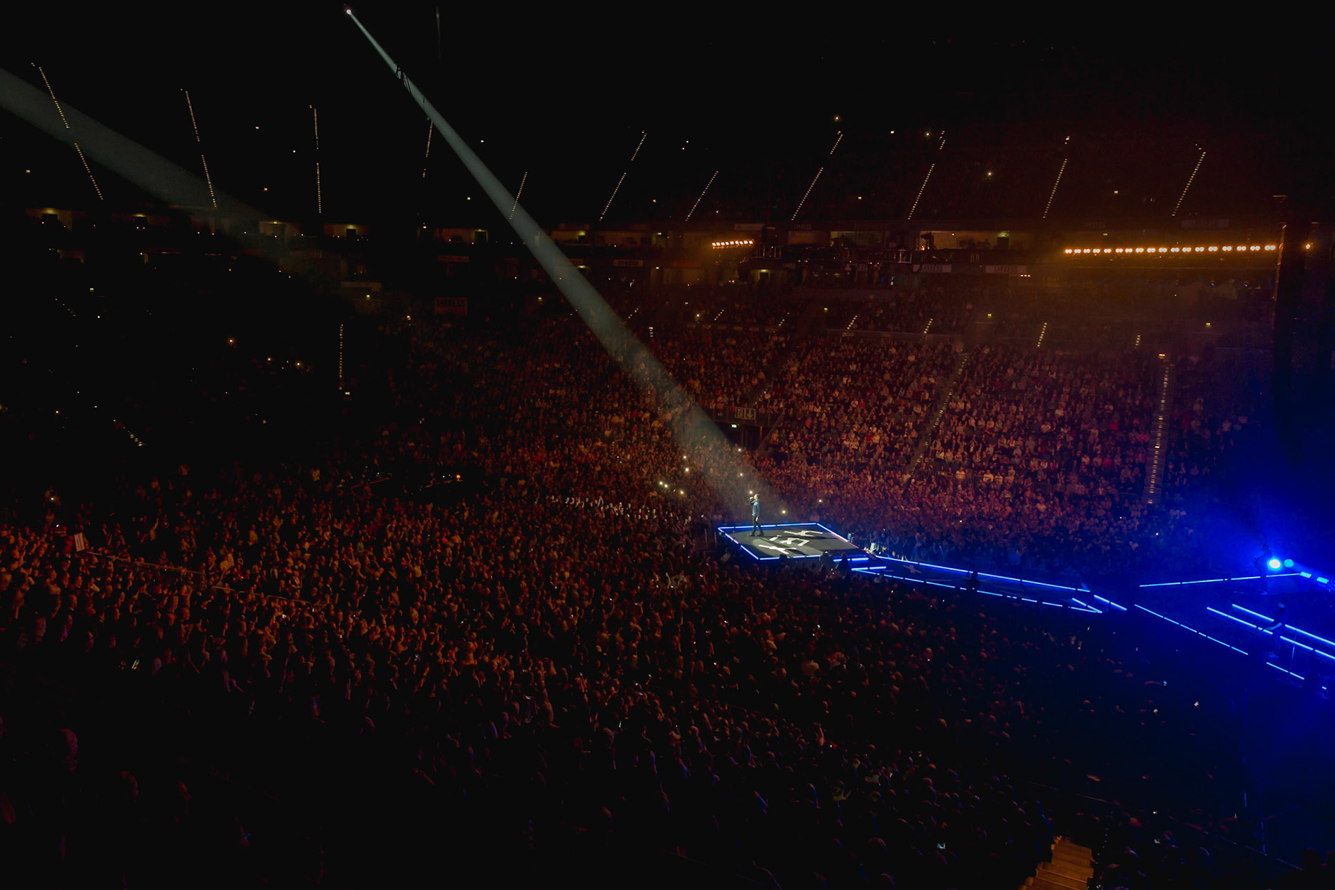 Photo by Christoph Söldner http://foto.csoeldner.de/