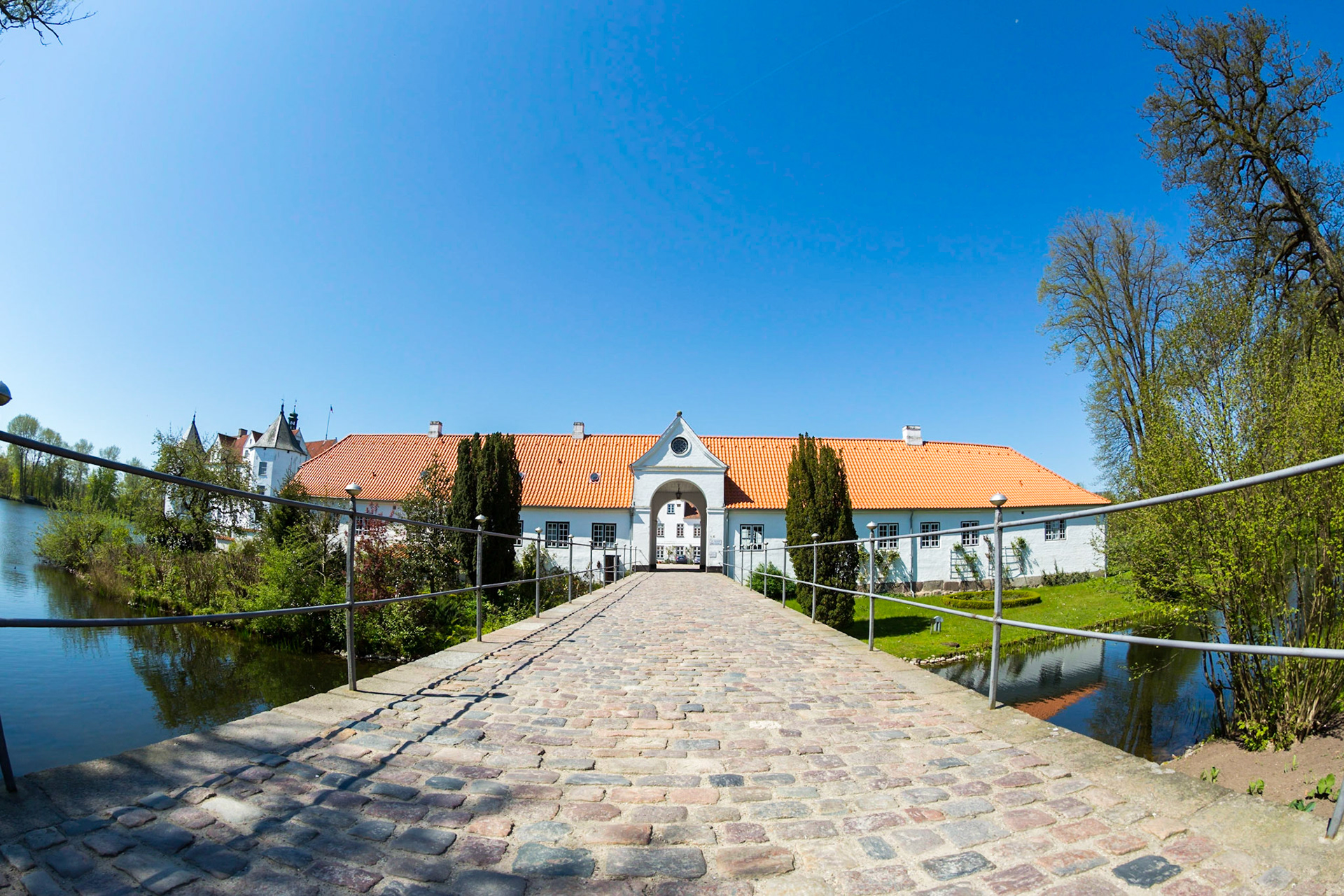 by Christoph Söldner