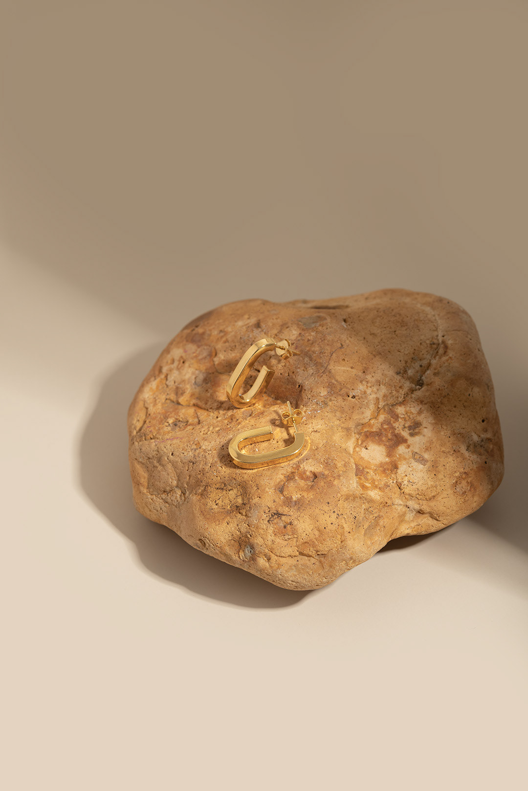 Jewellery product photography Monika J Studio