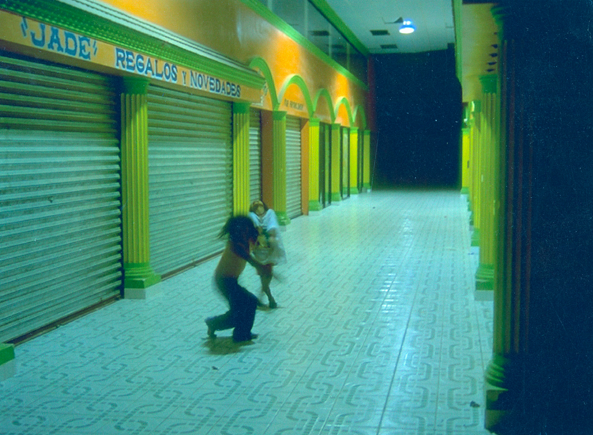 ...and dance like nobody's watchin' | Progresso, Mexico