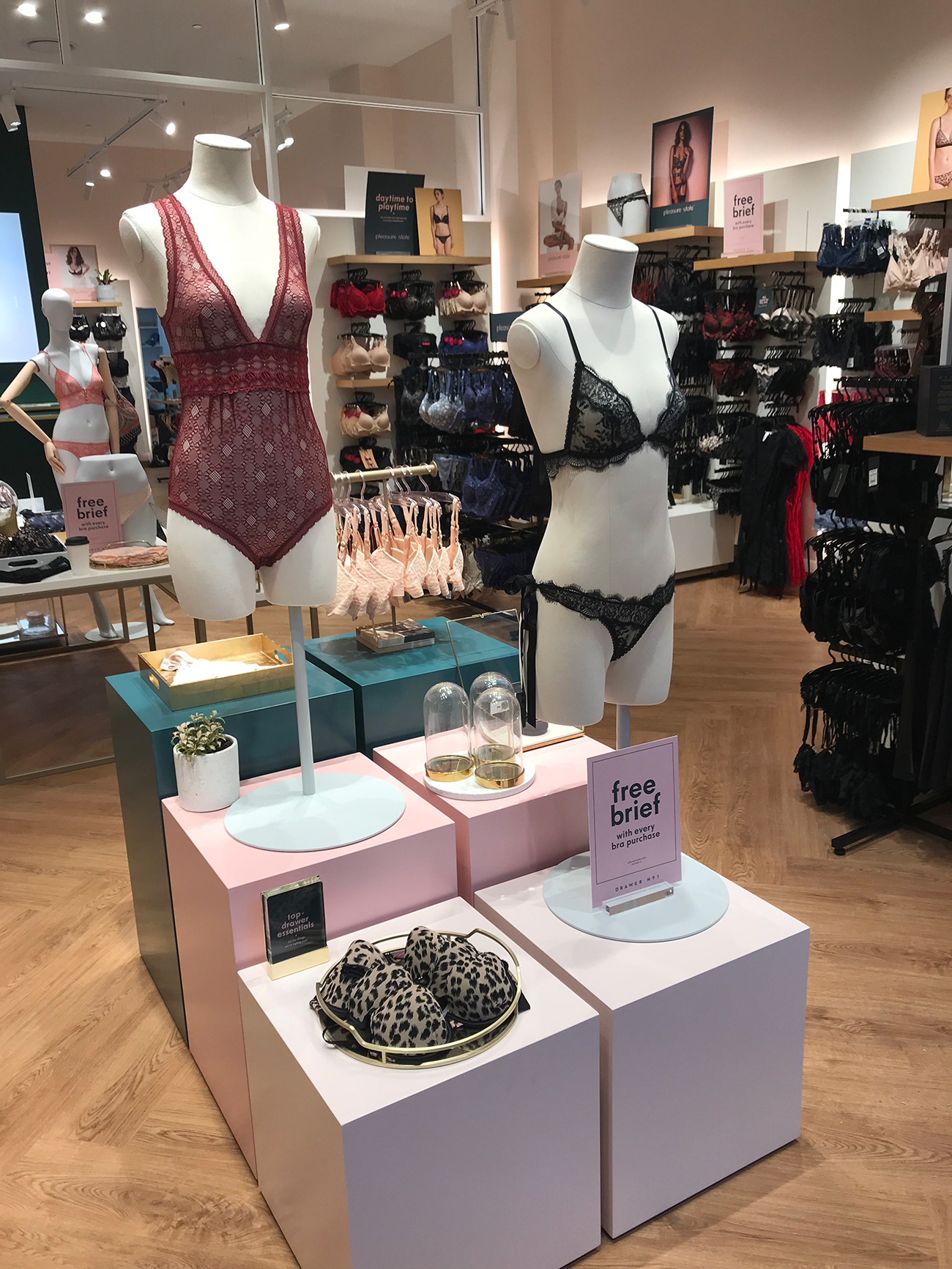 Drawer No 1 / Creative Installation