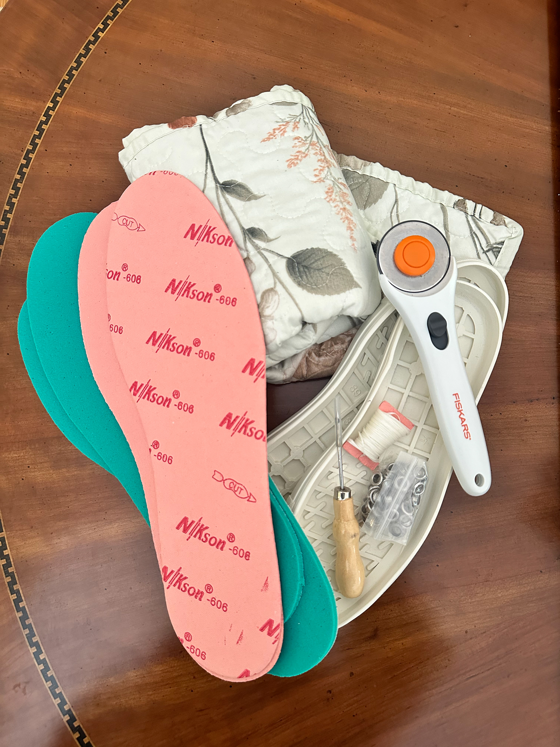My starting materials and fabric.