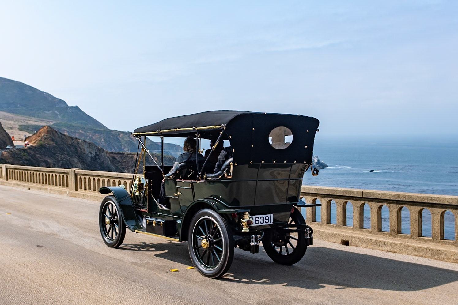 Colonel Albert Pope was one of the most celebrated industrialists of the late 1800s. He started building automobiles in the 1890s with the introduction of the Columbia Electric, and his empire grew to include the Pope-Tribune, the Pope-Toledo, the Pope-Robinson, the Pope-Waverley, and the Pope-Hartford—the most luxurious Pope car and the only one built at the company’s headquarters in Hartford, Connecticut. The original owner drove this Pope-Hartford Model T for three years, then died, and the car was left untouched for years. The present owner acquired the car in 1995 and has used it extensively on many tours. It has a top speed of 59 mph from its 300-cubic-inch engine. The car has recently been refreshed and is presented in its original Brewster Green color scheme.