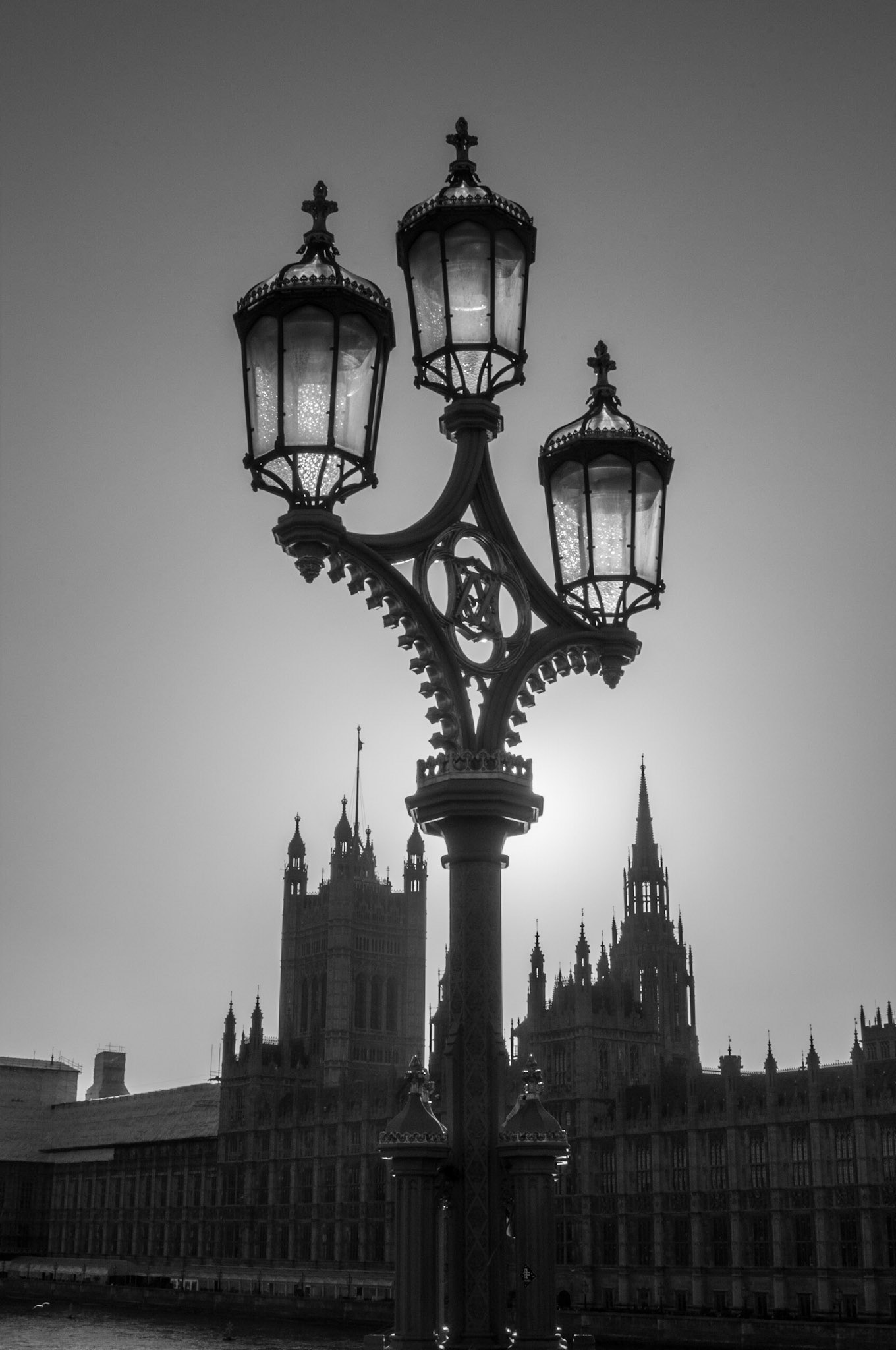 lampadaire et big ben