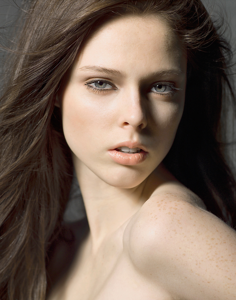 COCO ROCHA