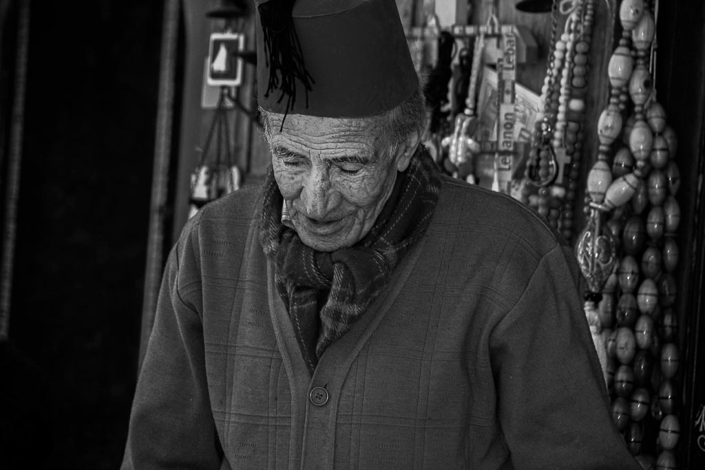Mercader.-Chipre