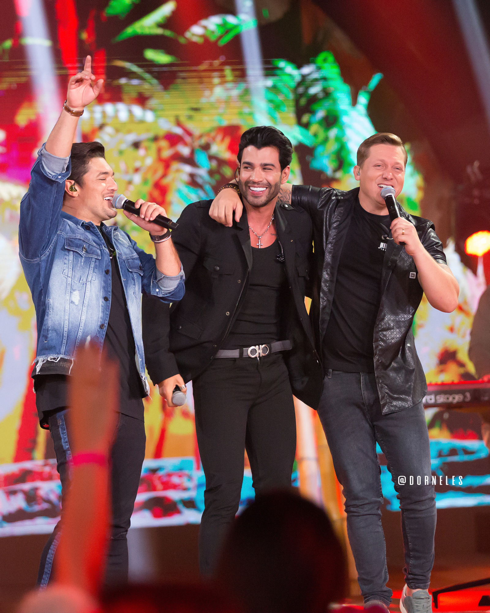 GUSTTAVO LIMA E GEORGE HENRIQUE E RODRIGO DVD