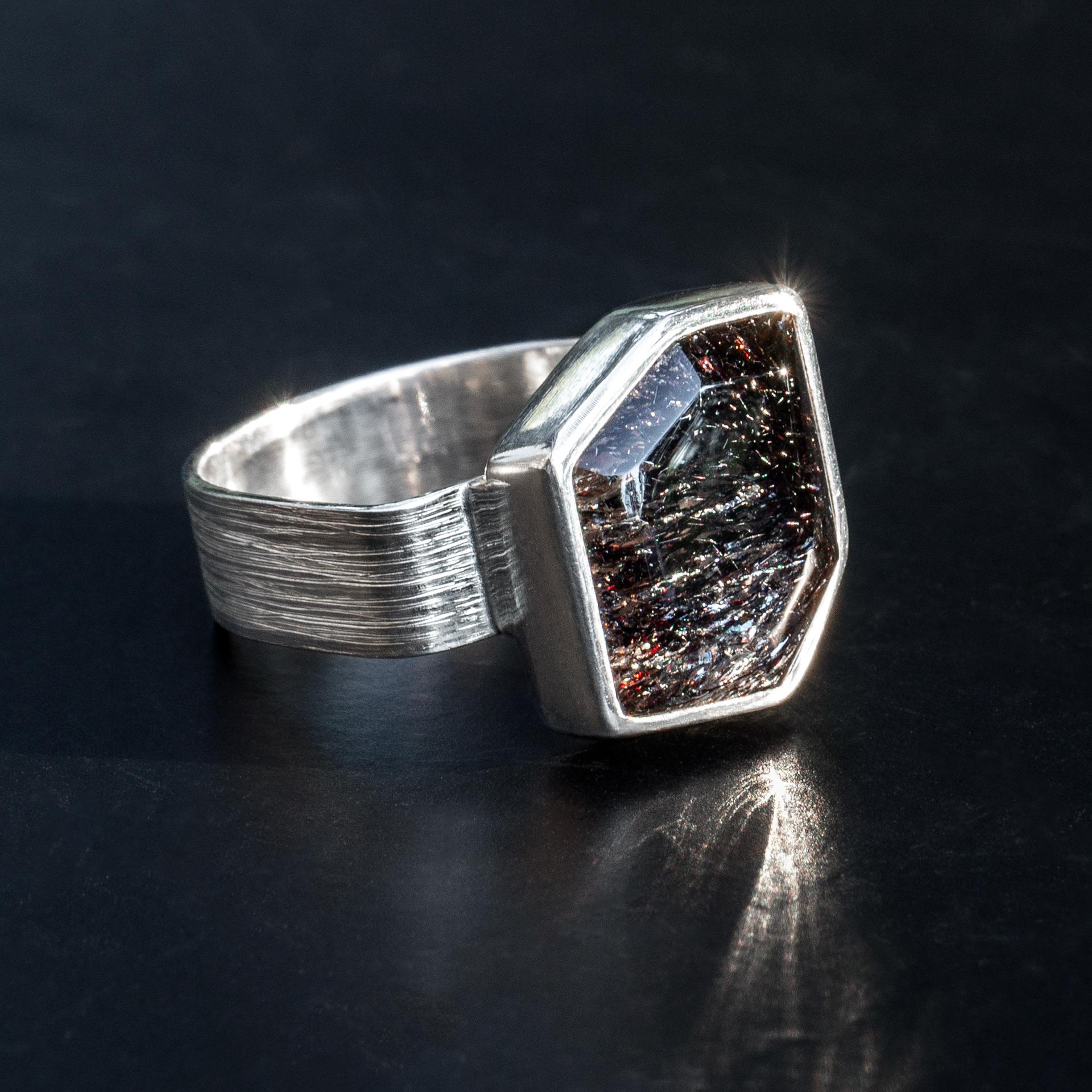 geometric super seven ring