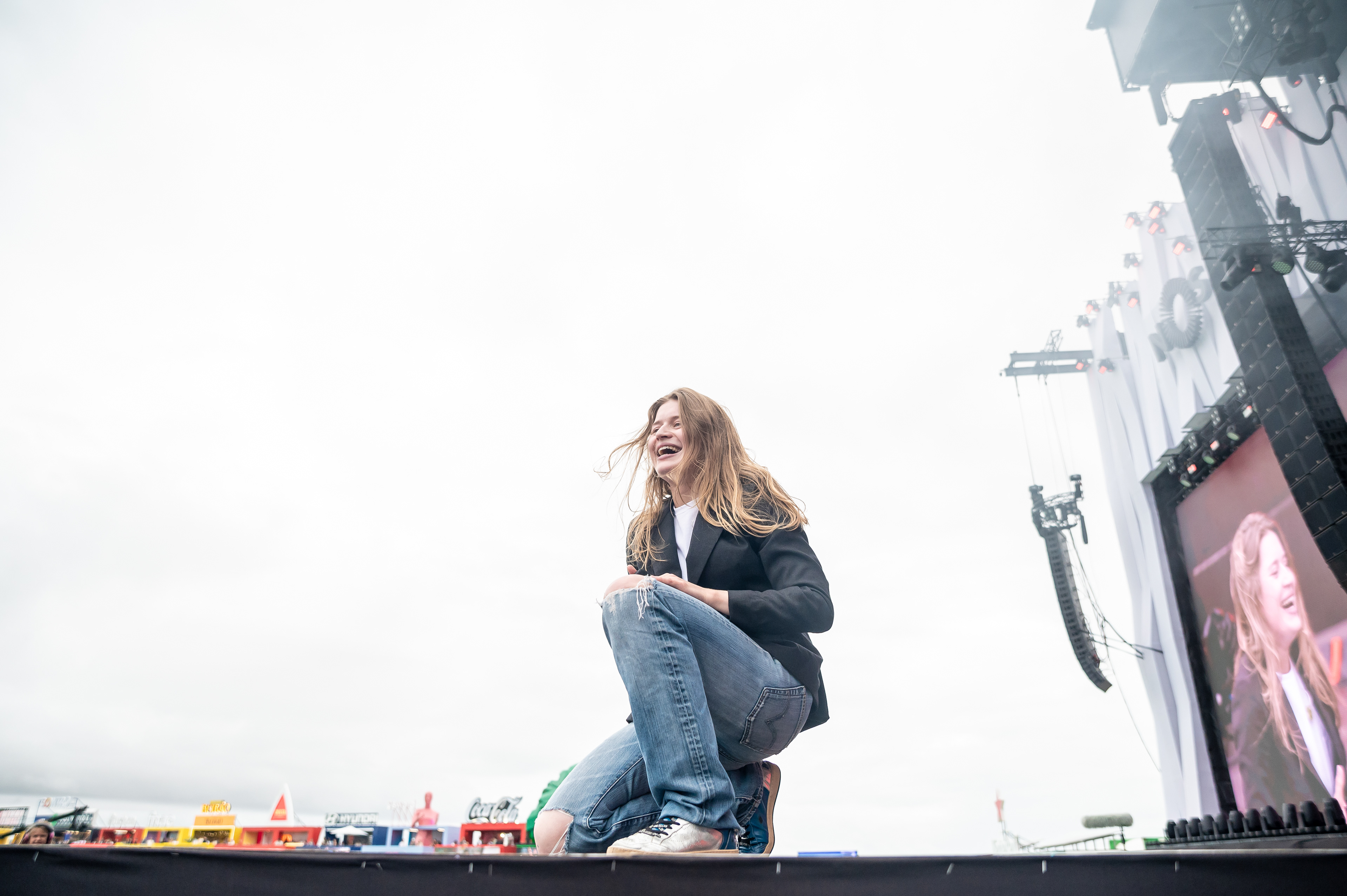 Girl in Red  -  Lisbon 2025