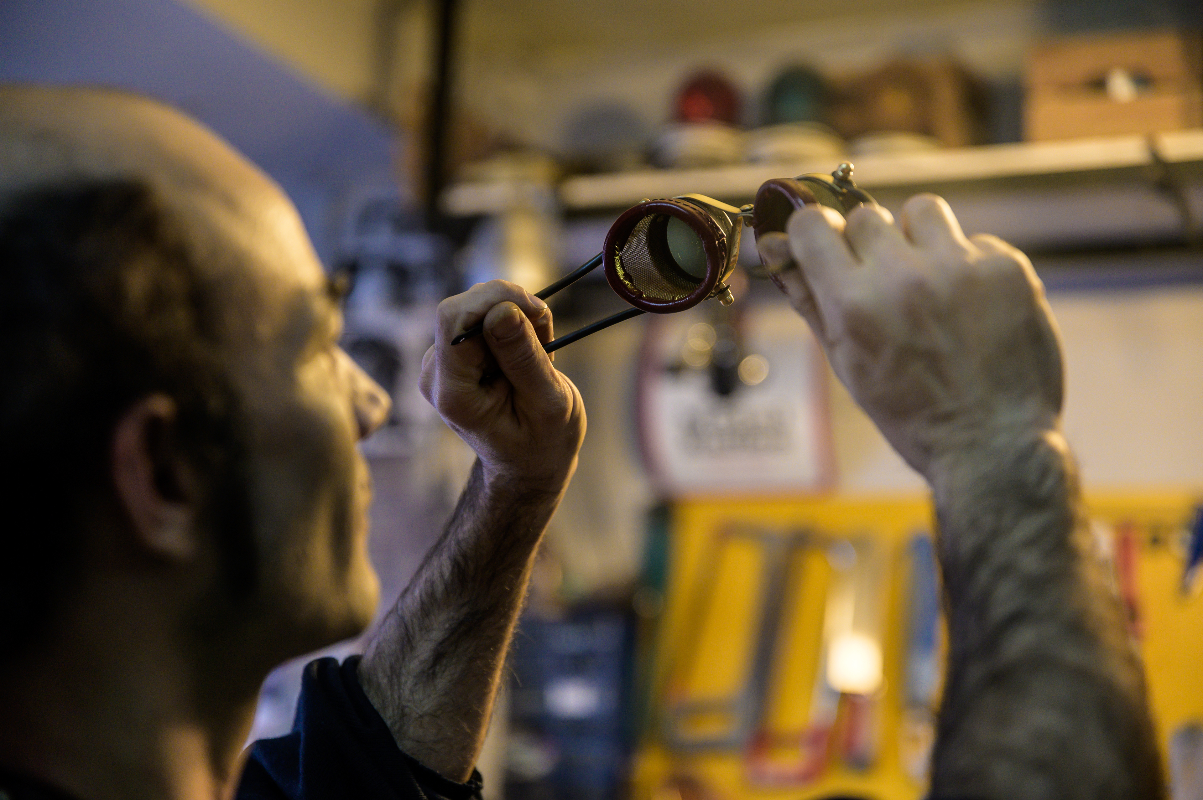 Yavru  -  artist / mad scientist