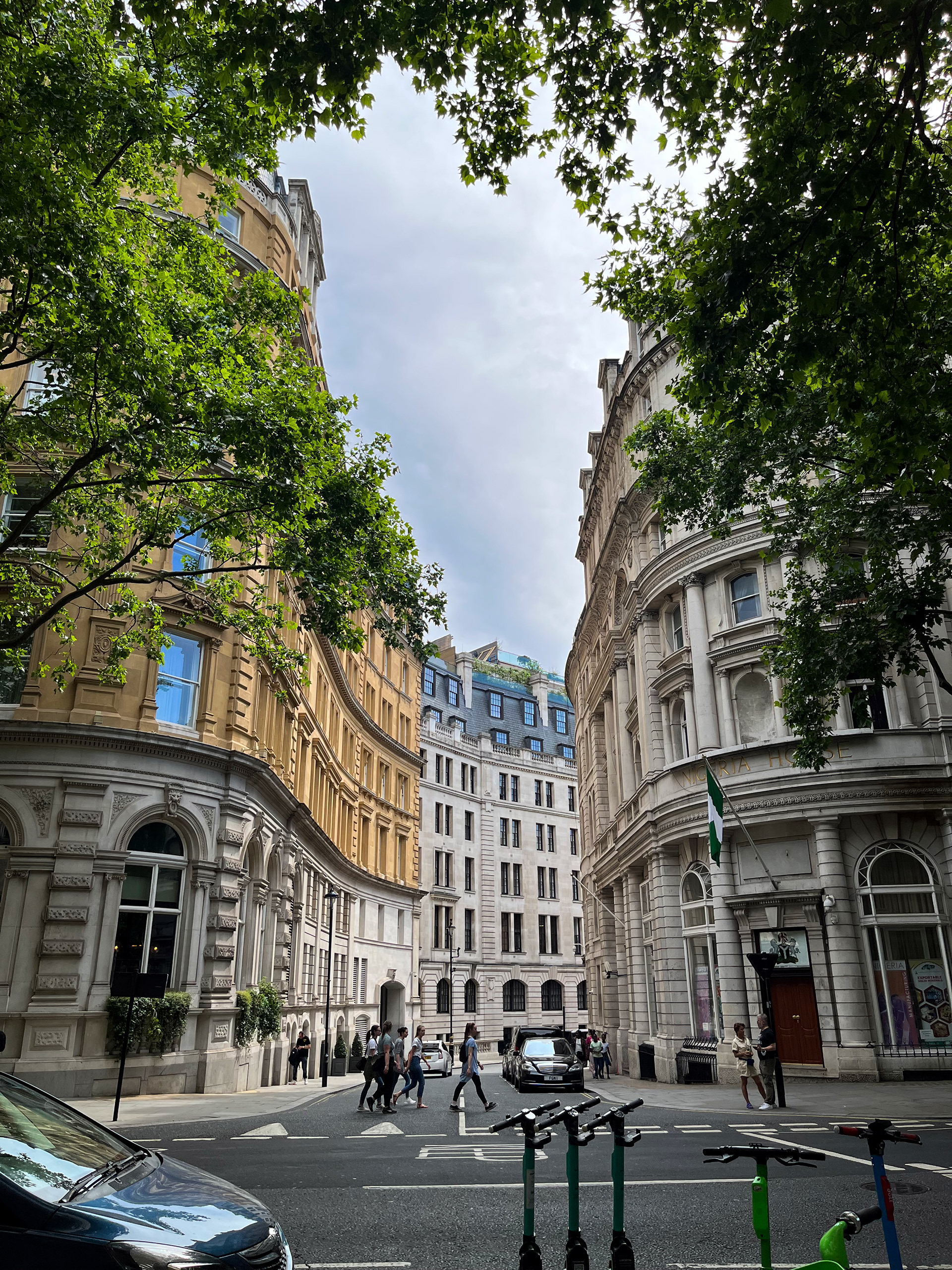 26mm lens -  f/1.6 - ISO50 - shutter speed 1/2410