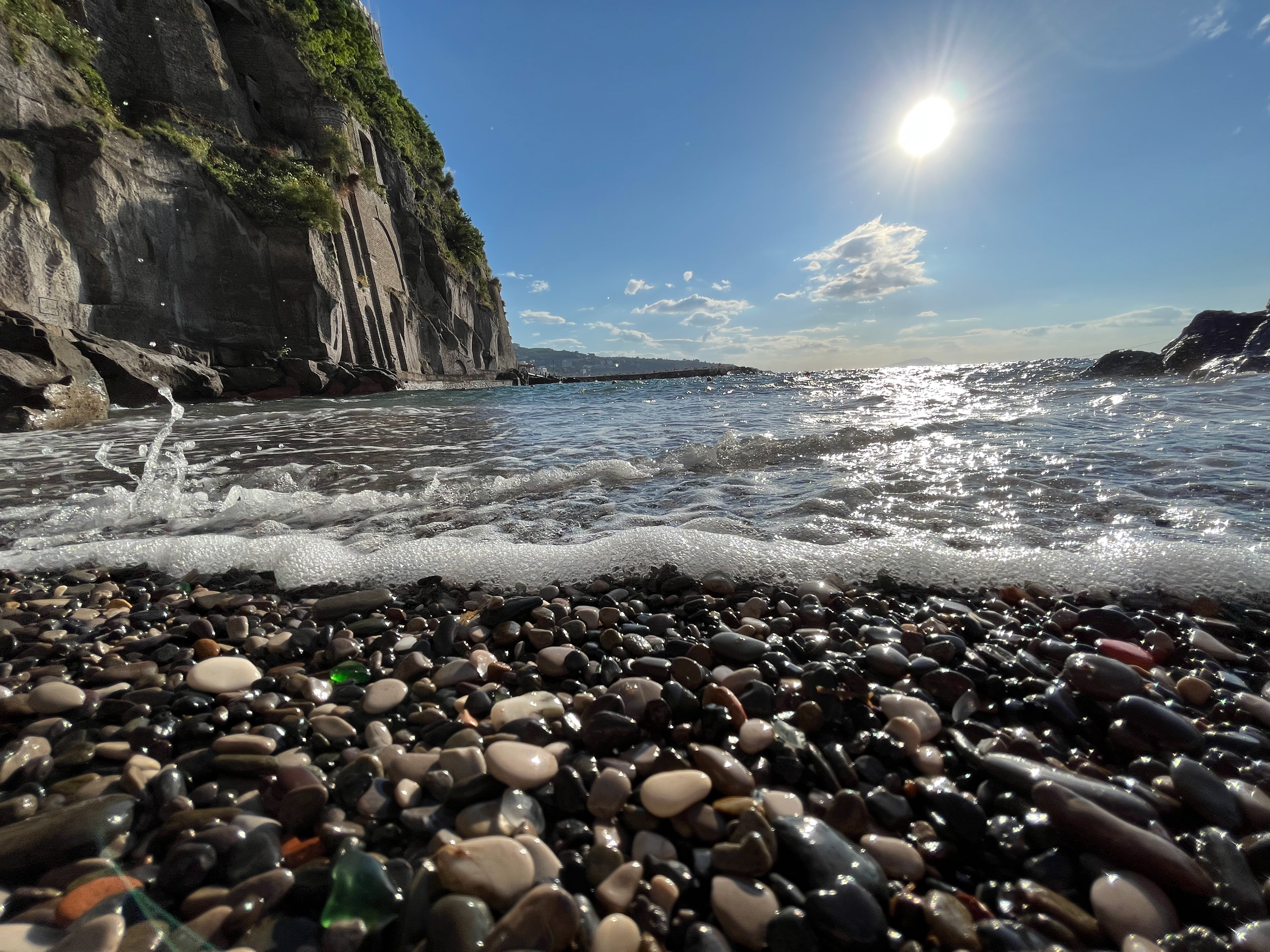 1.54mm lens -  f/2.4 - ISO32 - shutter speed 1/2500