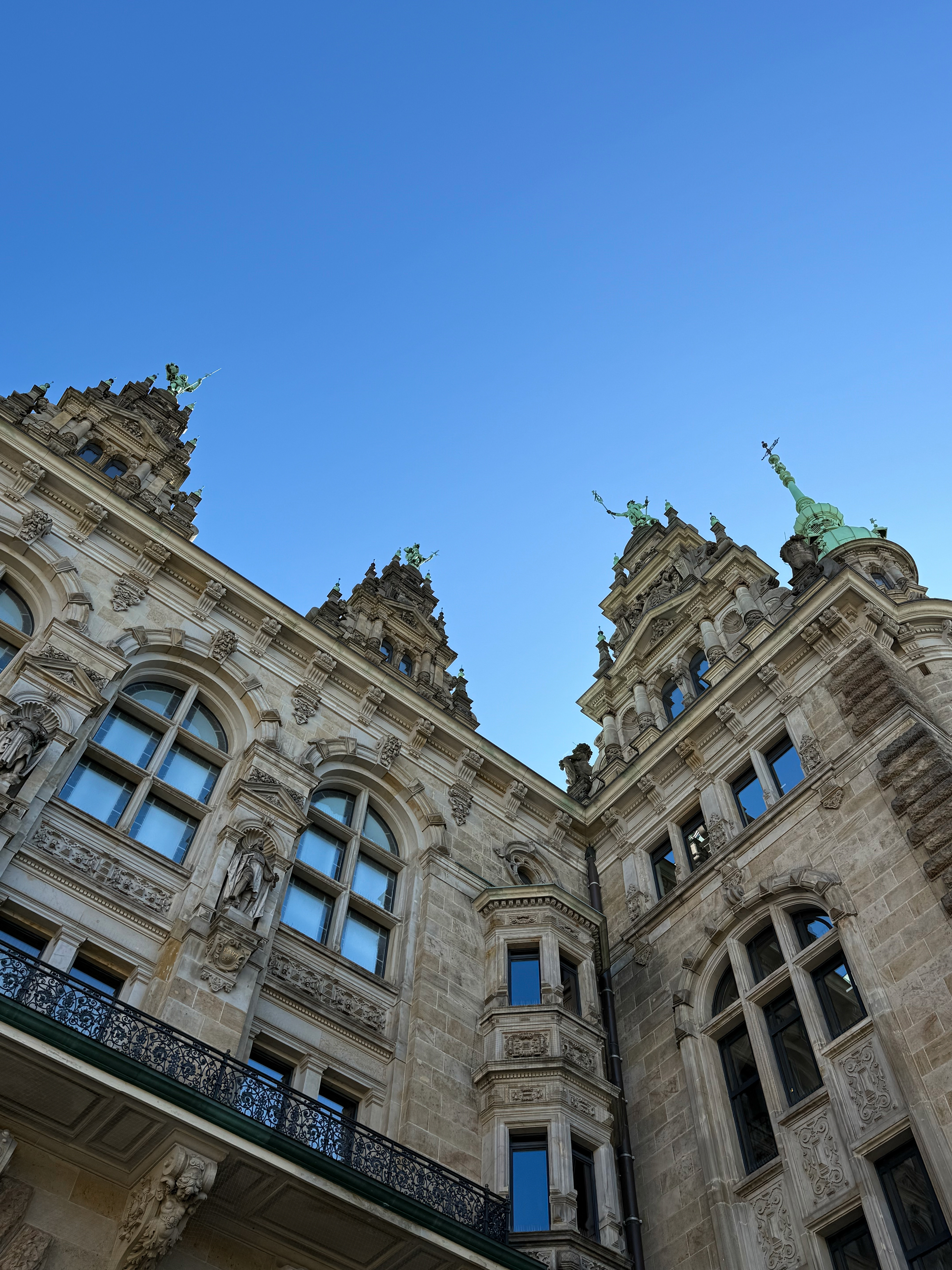 6.76mm lens -  f/1.8 - ISO80  - shutter speed 1/2200