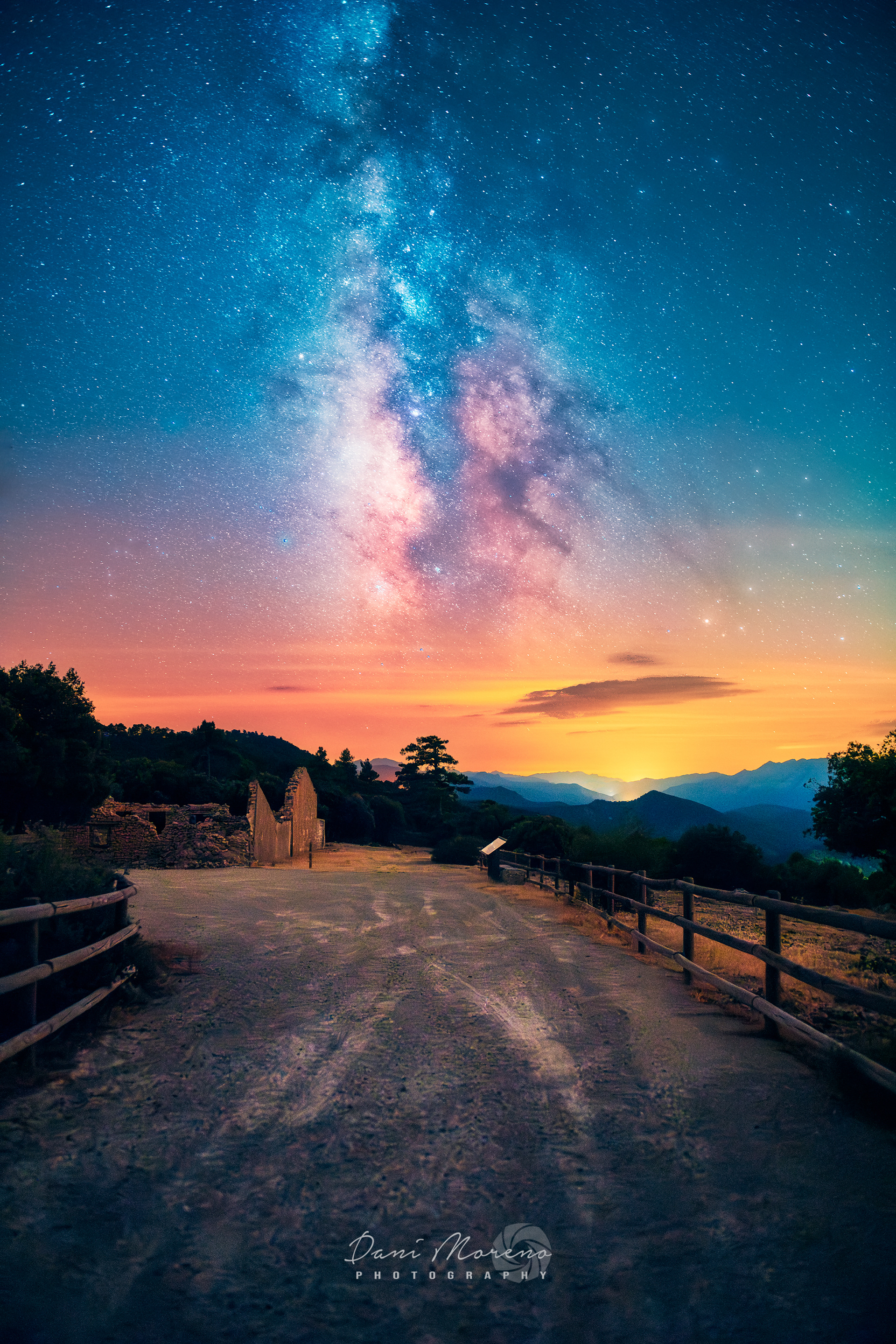 Mirador de Martin Sánchez, Pontones