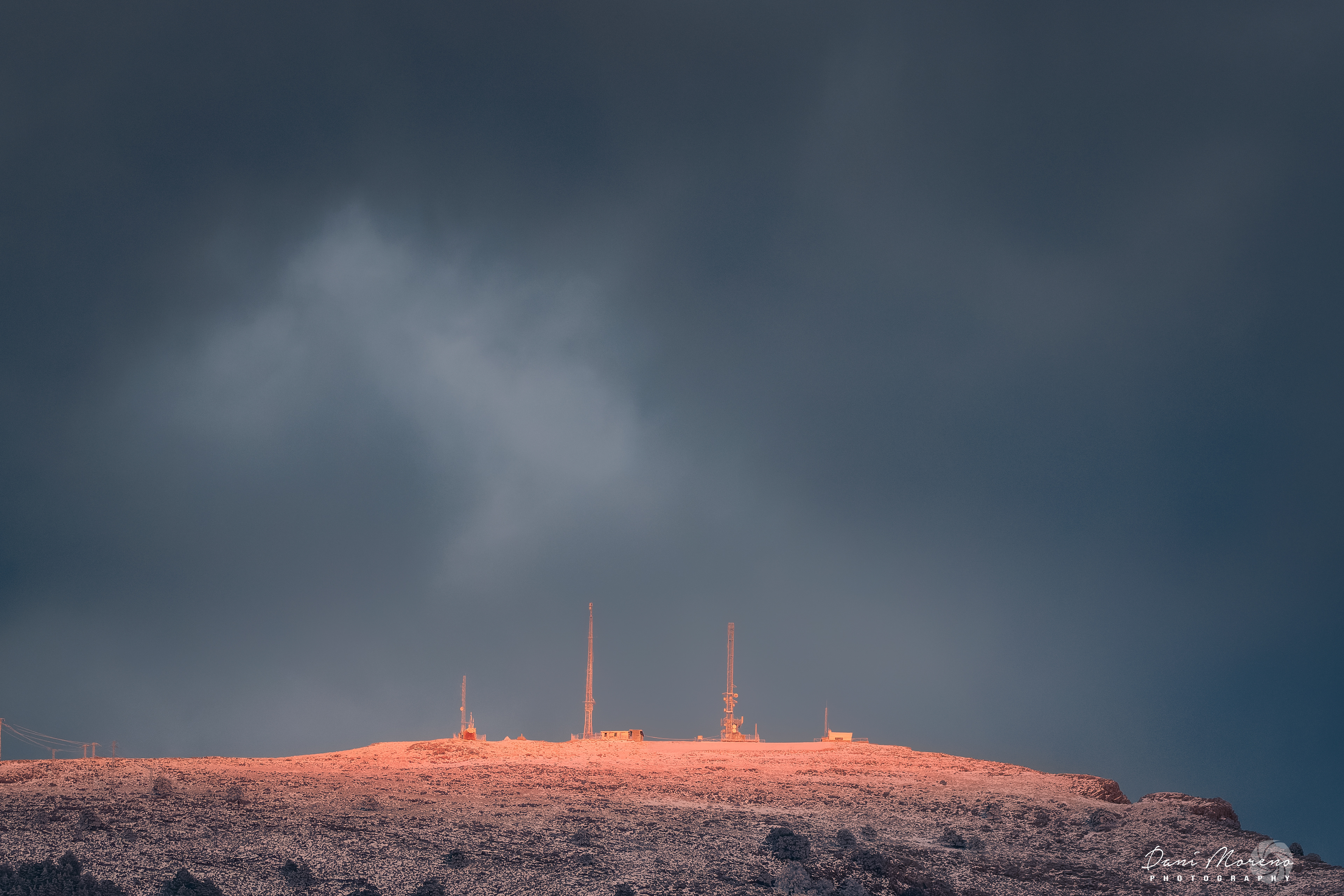 Ultimos Rayos de sol en la cima del Yelmo