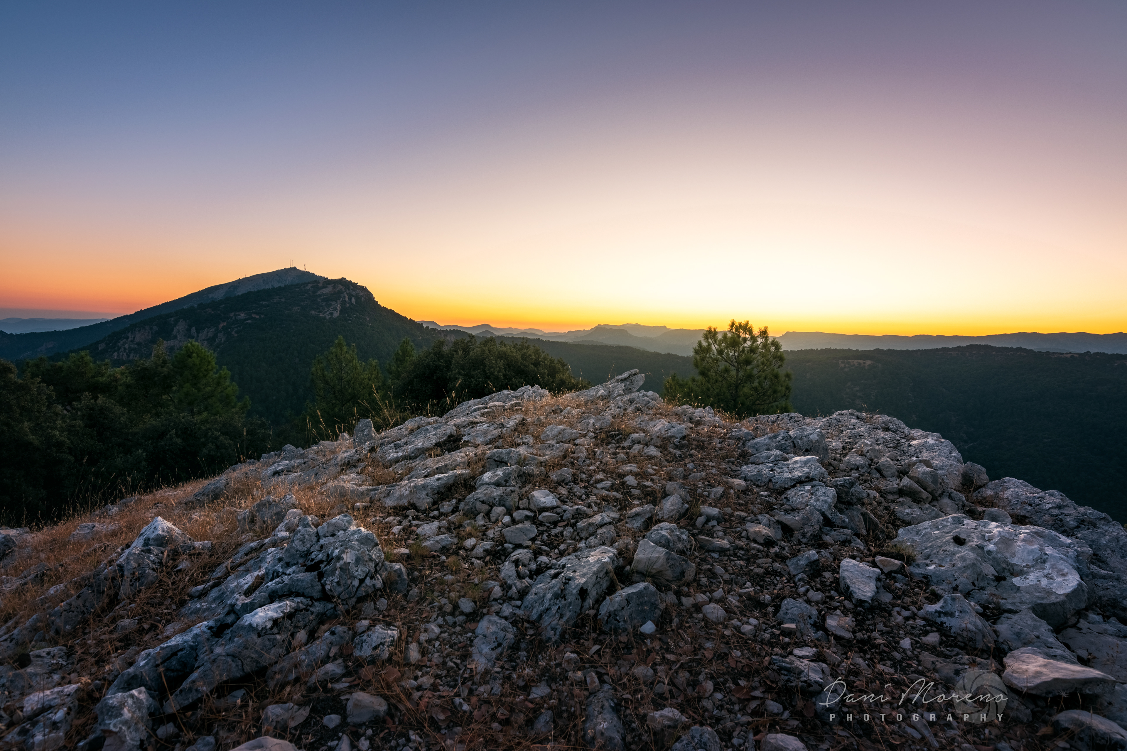 AMANECER DESDE EL YELMO CHICO