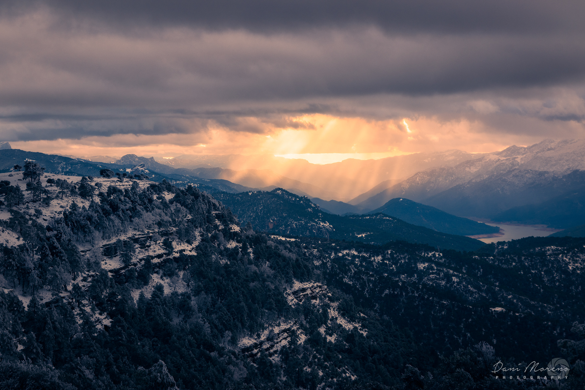 DESDE LOS CINTOS (CUMBRE DE PONTONES)