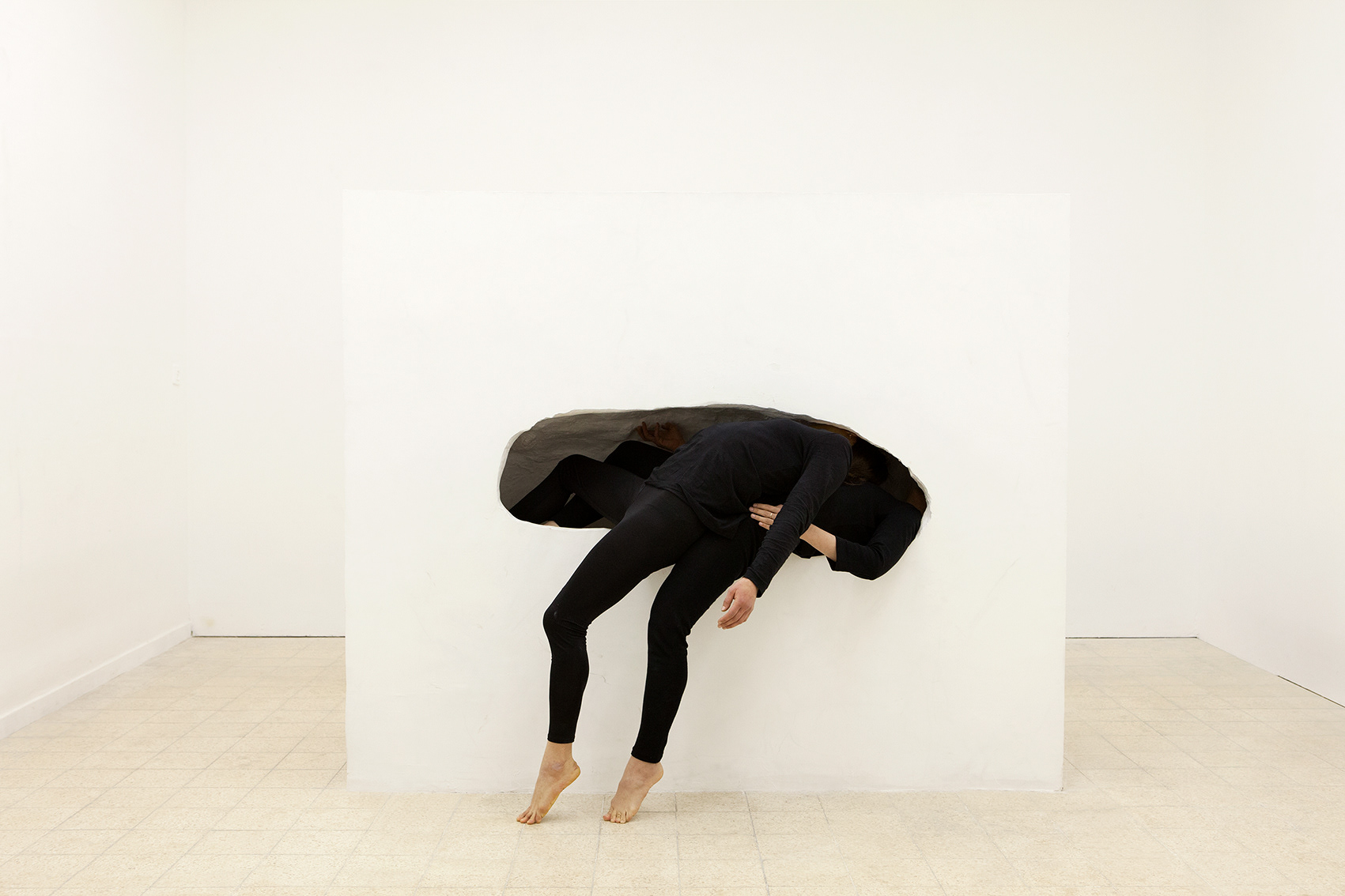 Measuring the Night, choreographic performance, 60 min, 2019